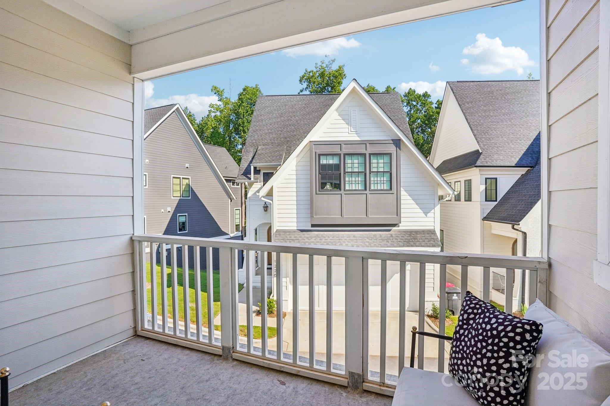 620 Amalfi Drive — Davidson