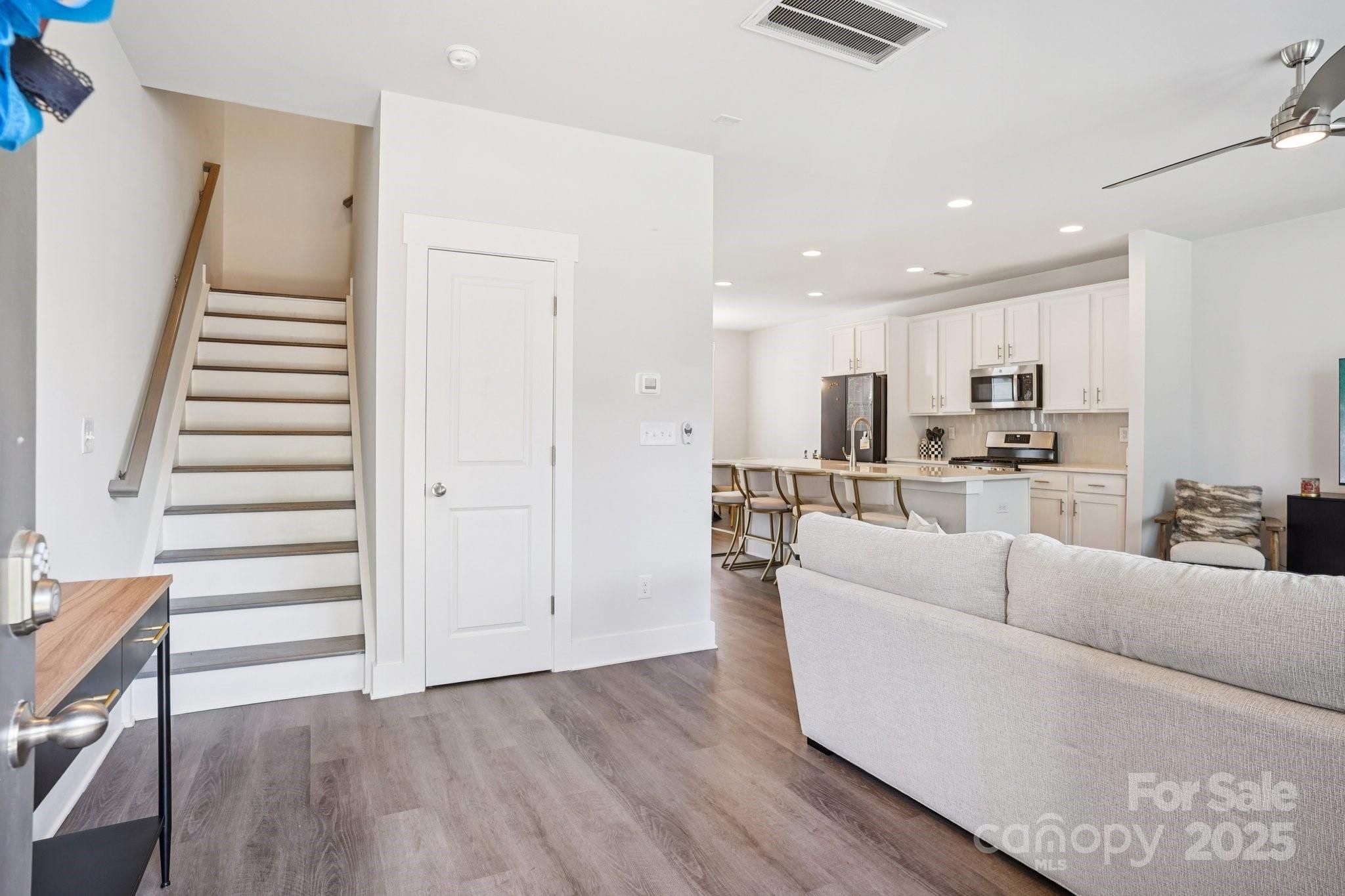620 Amalfi Drive — Davidson