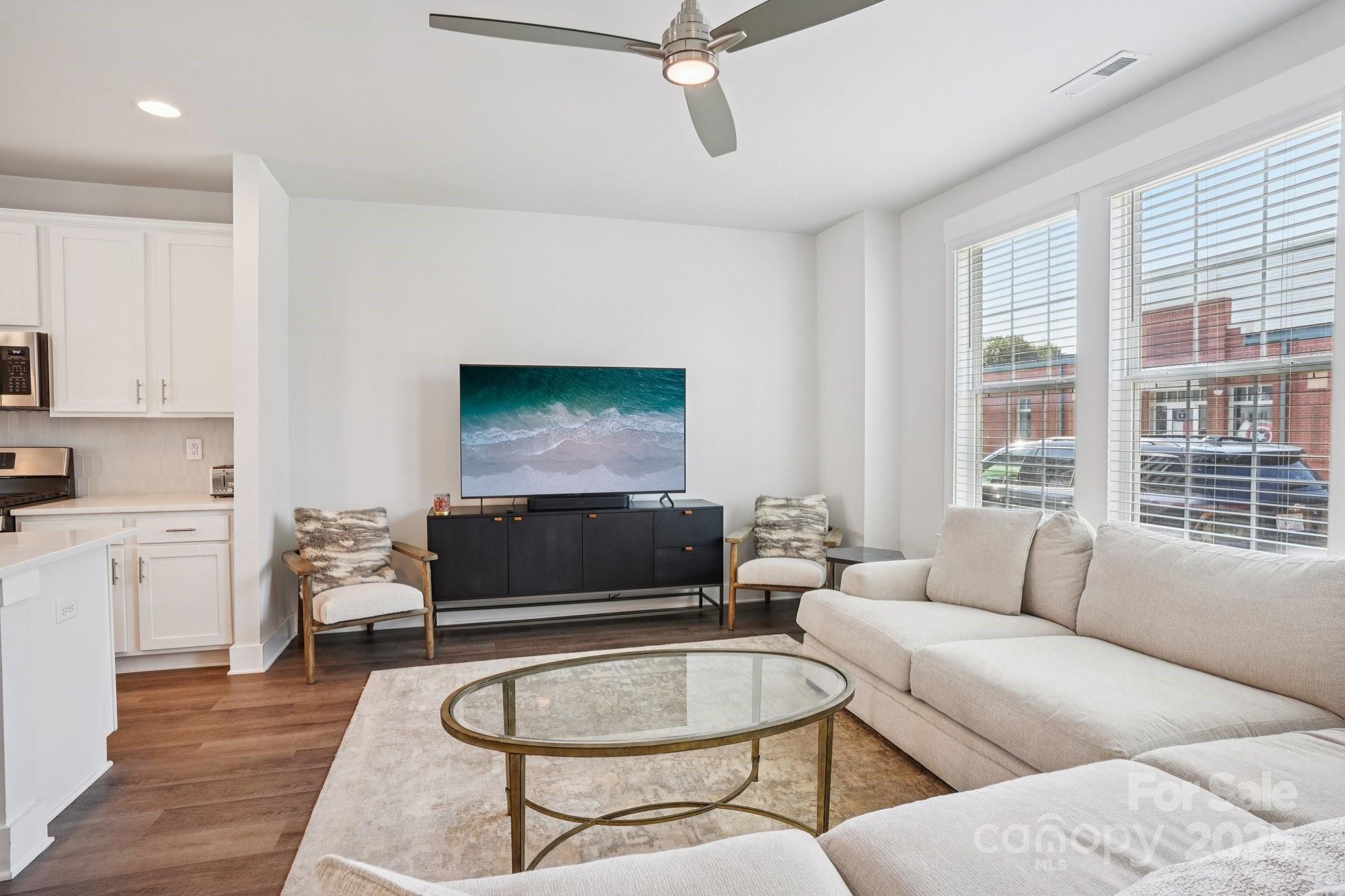 620 Amalfi Drive — Davidson