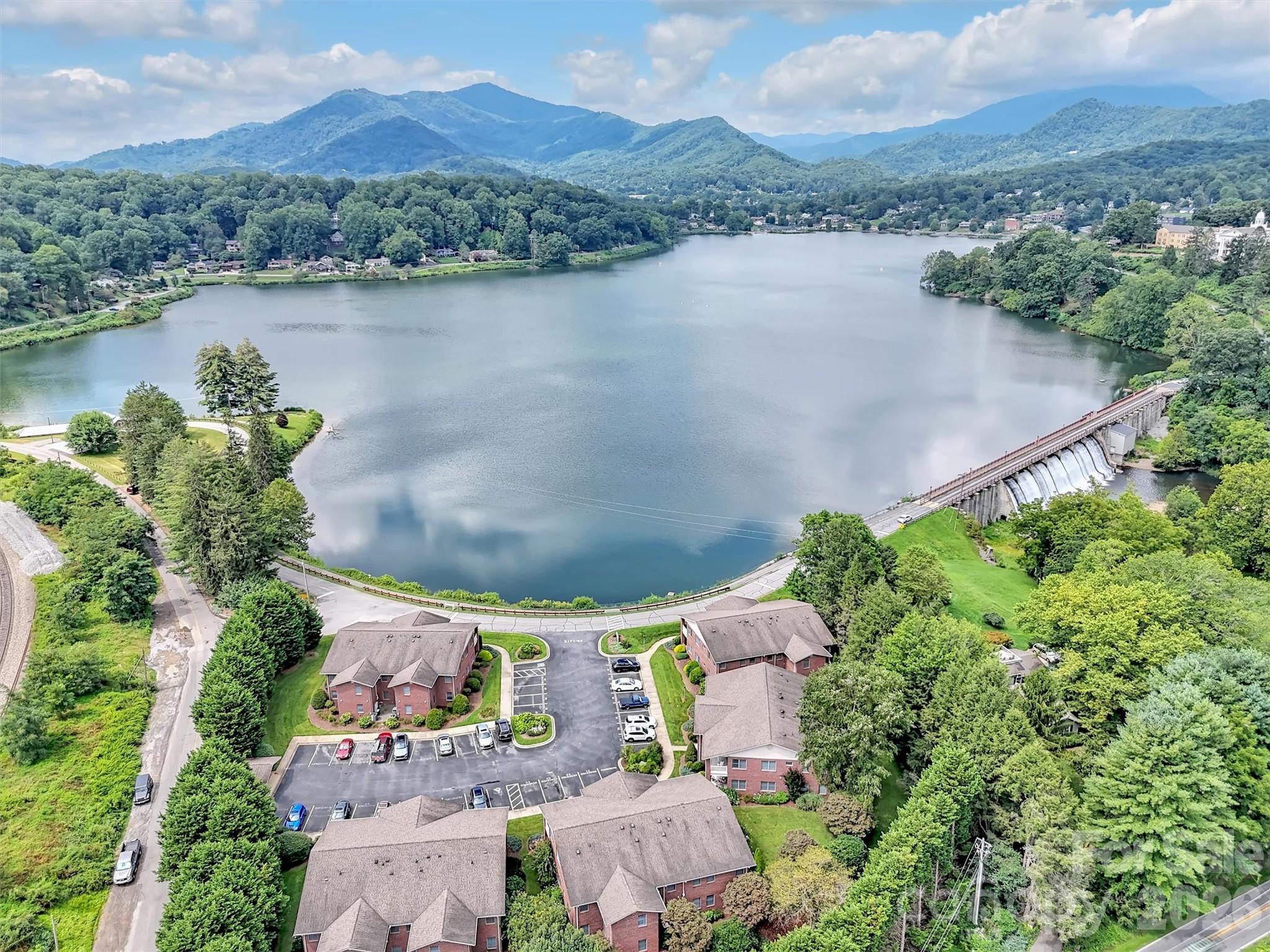 1465 S Lakeshore Drive #B-2 — Lake Junaluska