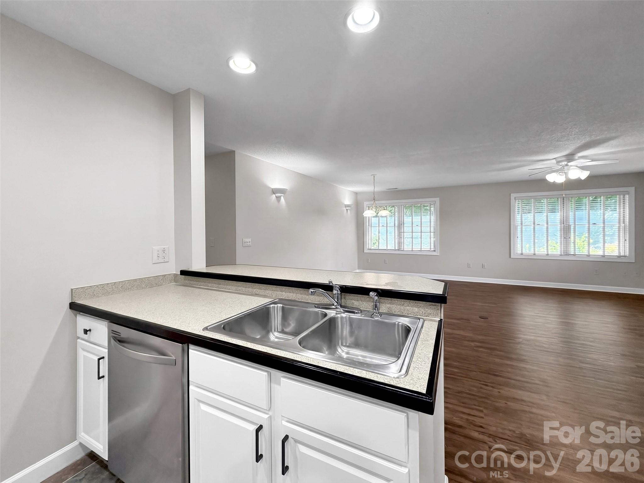 1465 S Lakeshore Drive #B-2 — Lake Junaluska