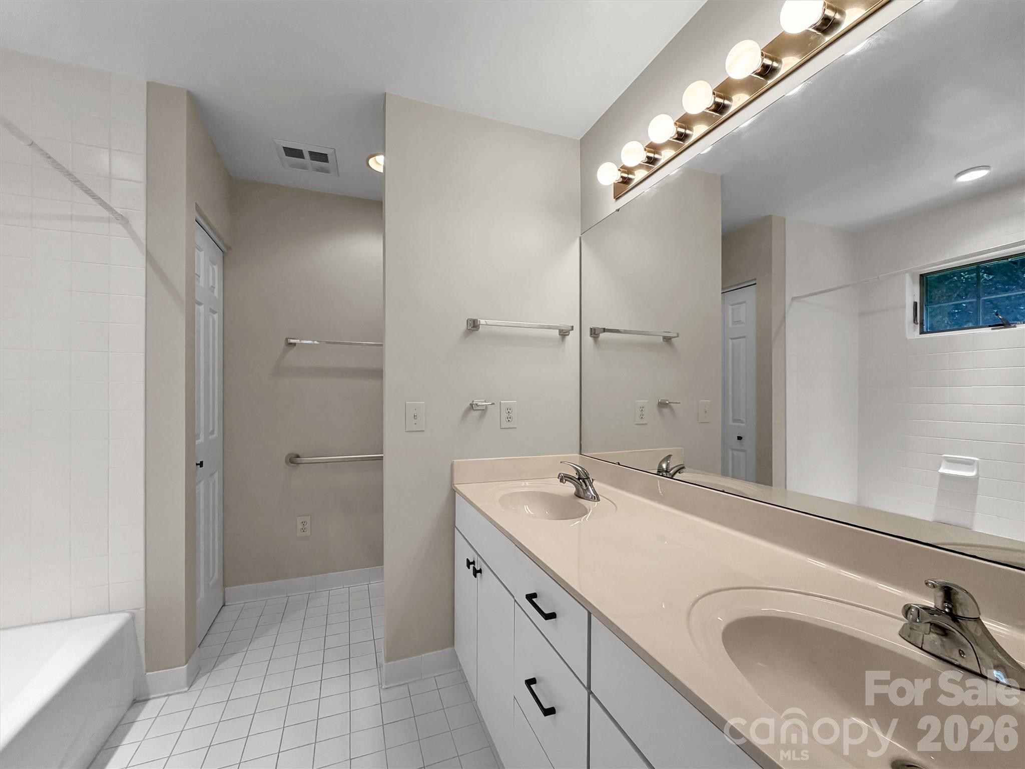 1465 S Lakeshore Drive #B-2 — Lake Junaluska