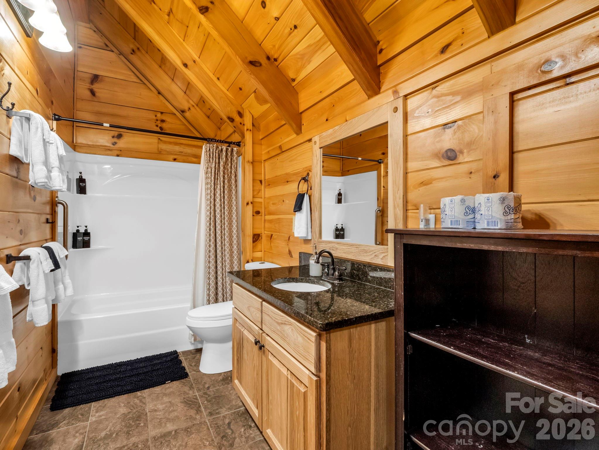 1029 Rainbow Circle — Lake Lure