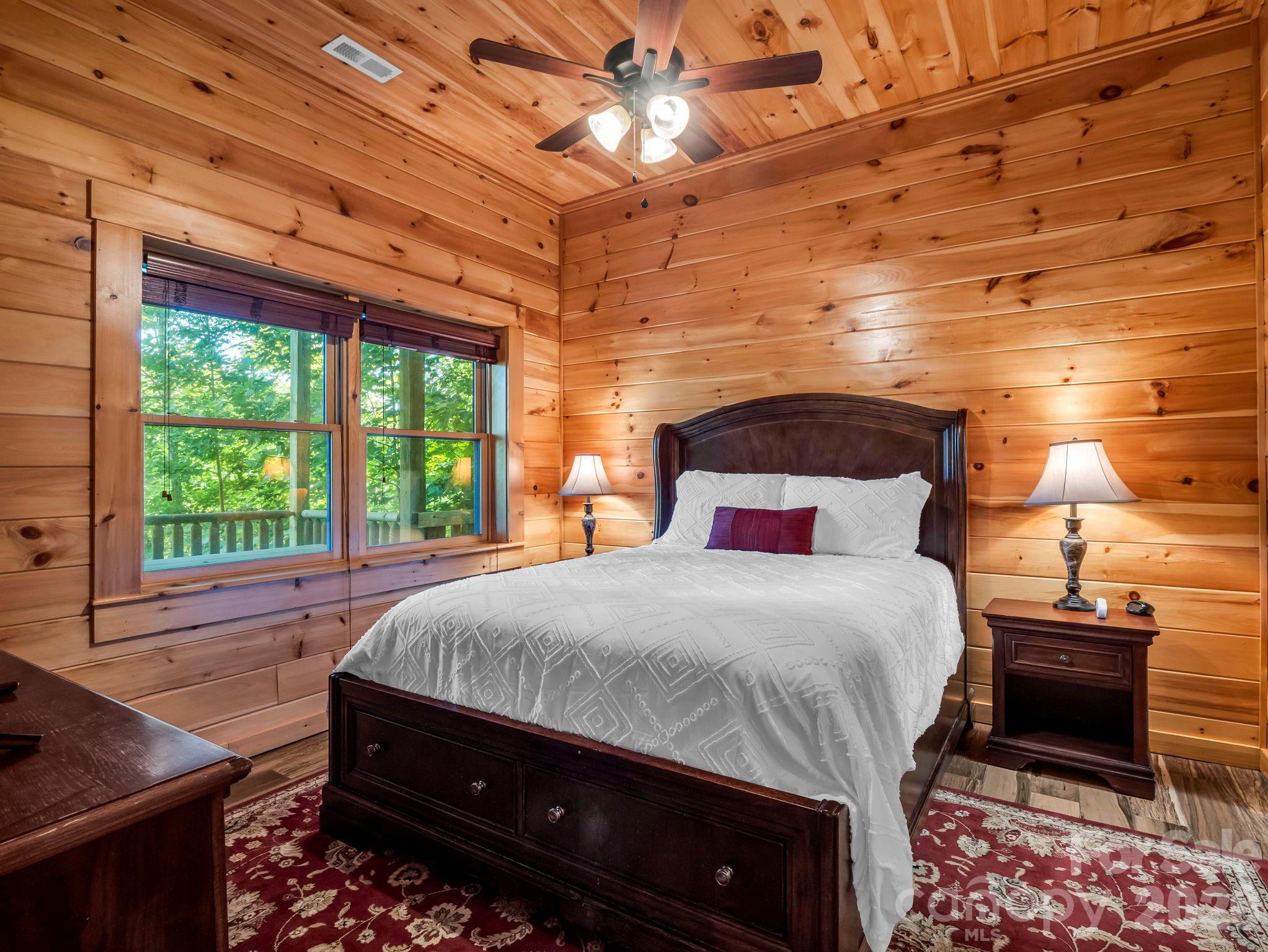 1029 Rainbow Circle — Lake Lure