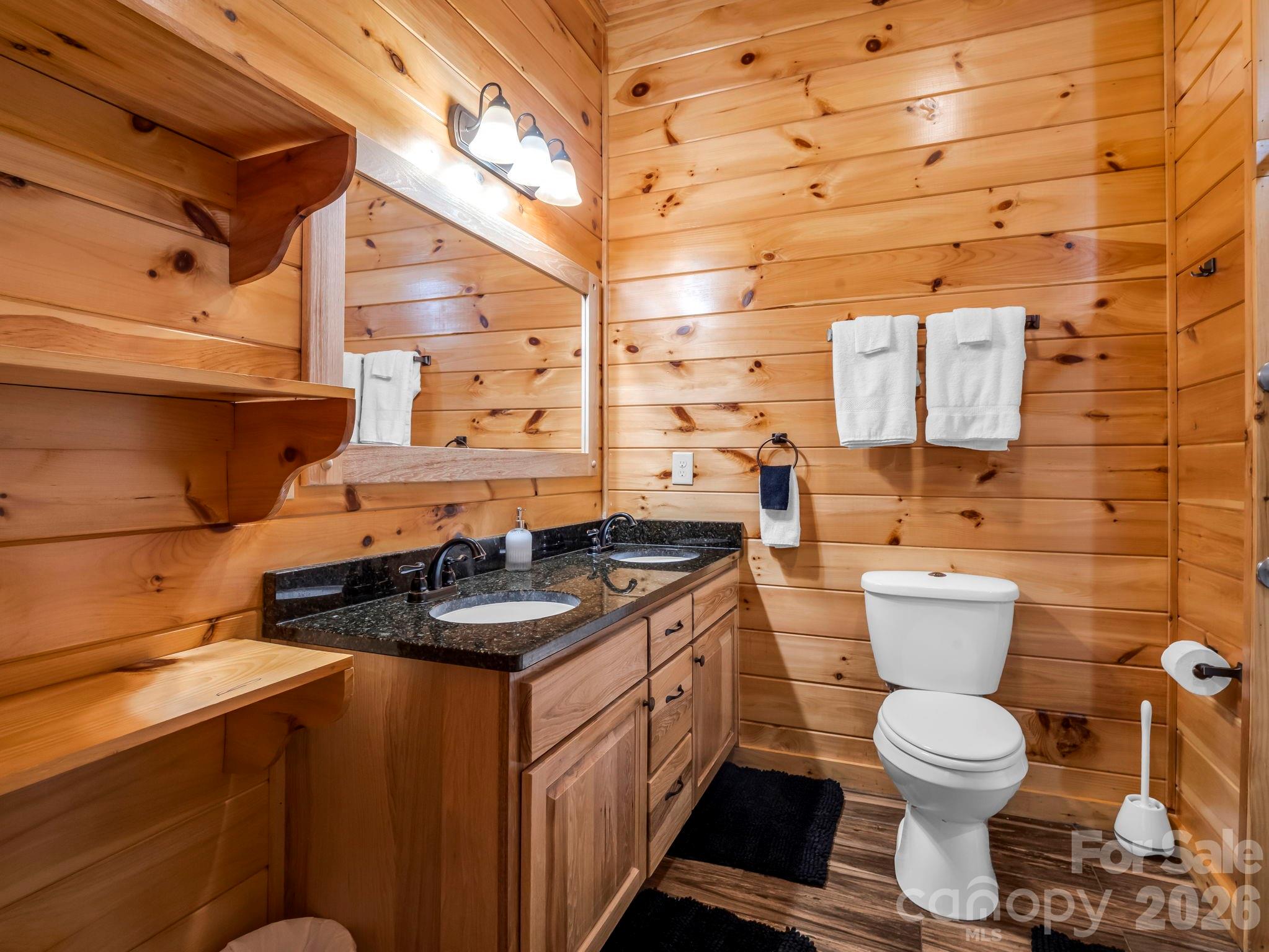 1029 Rainbow Circle — Lake Lure