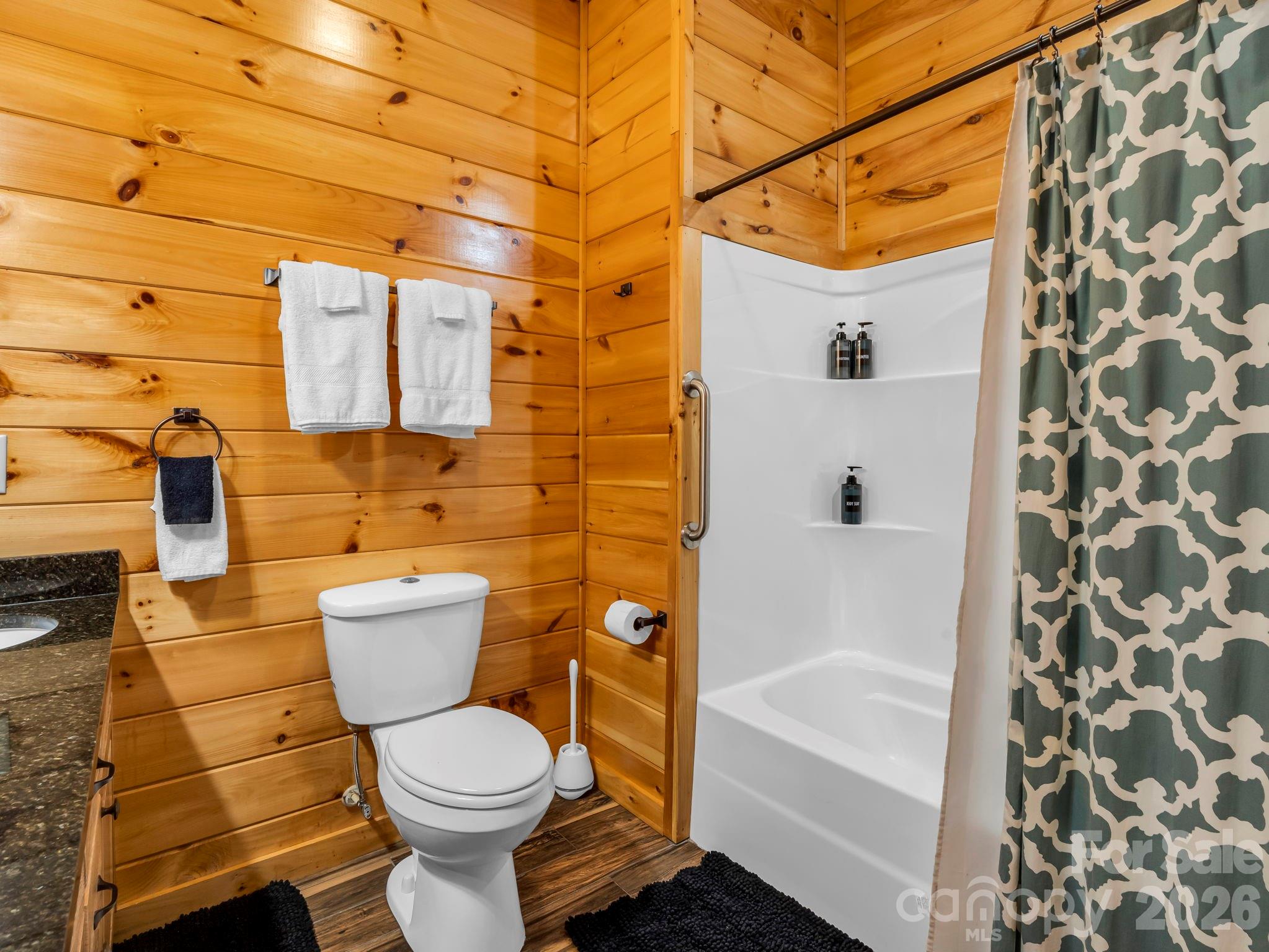 1029 Rainbow Circle — Lake Lure