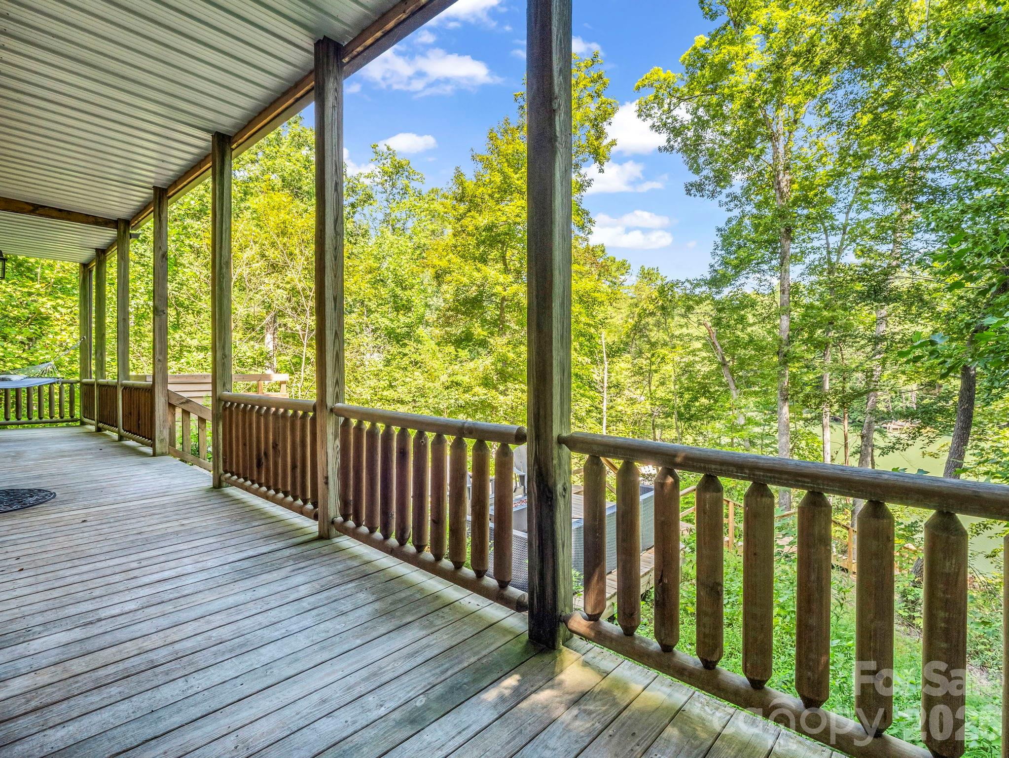 1029 Rainbow Circle — Lake Lure