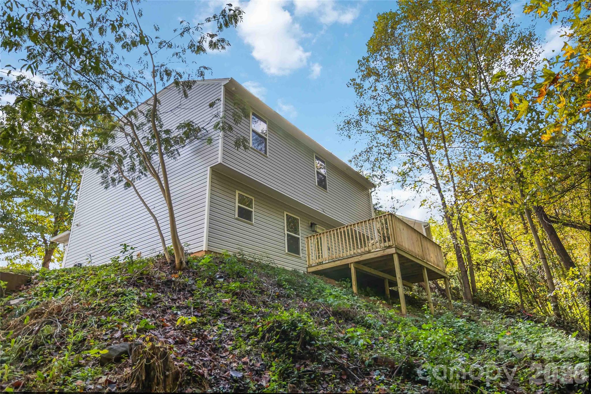 2557 Mulberry Pond Drive — Charlotte