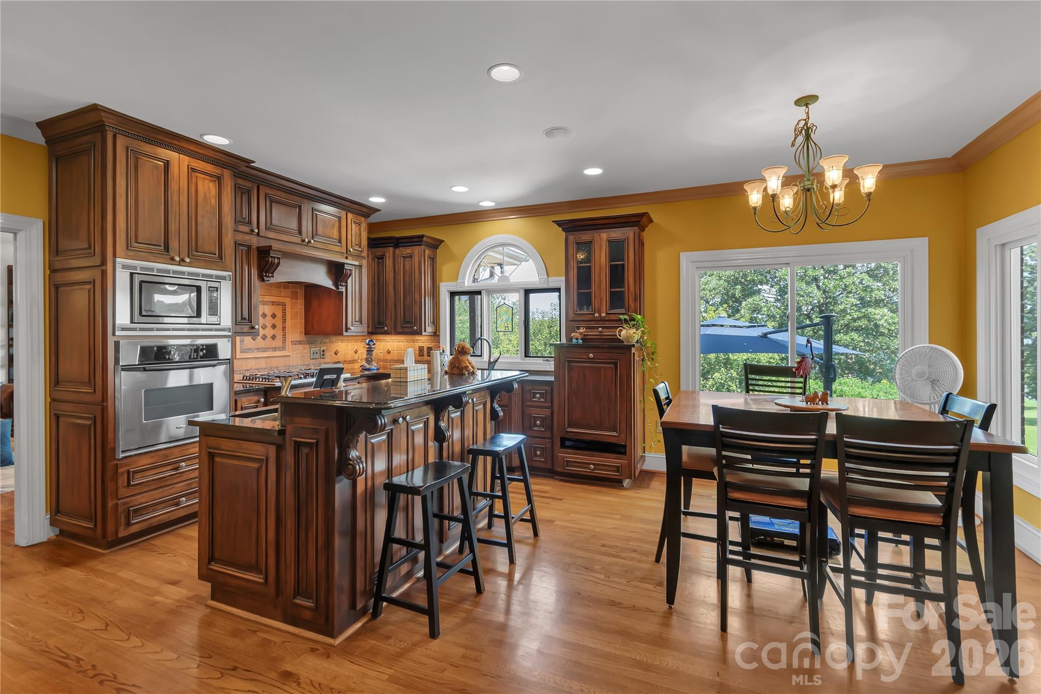 2207 Peninsula Avenue — Shelby