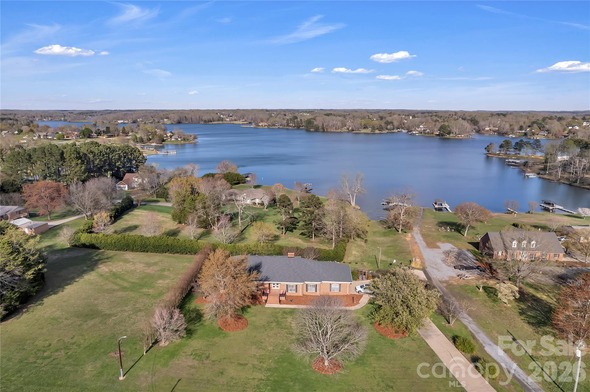 2207 Peninsula Avenue — Shelby
