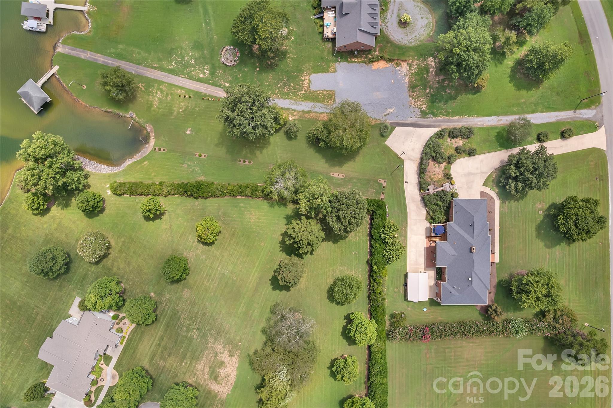 2207 Peninsula Avenue — Shelby