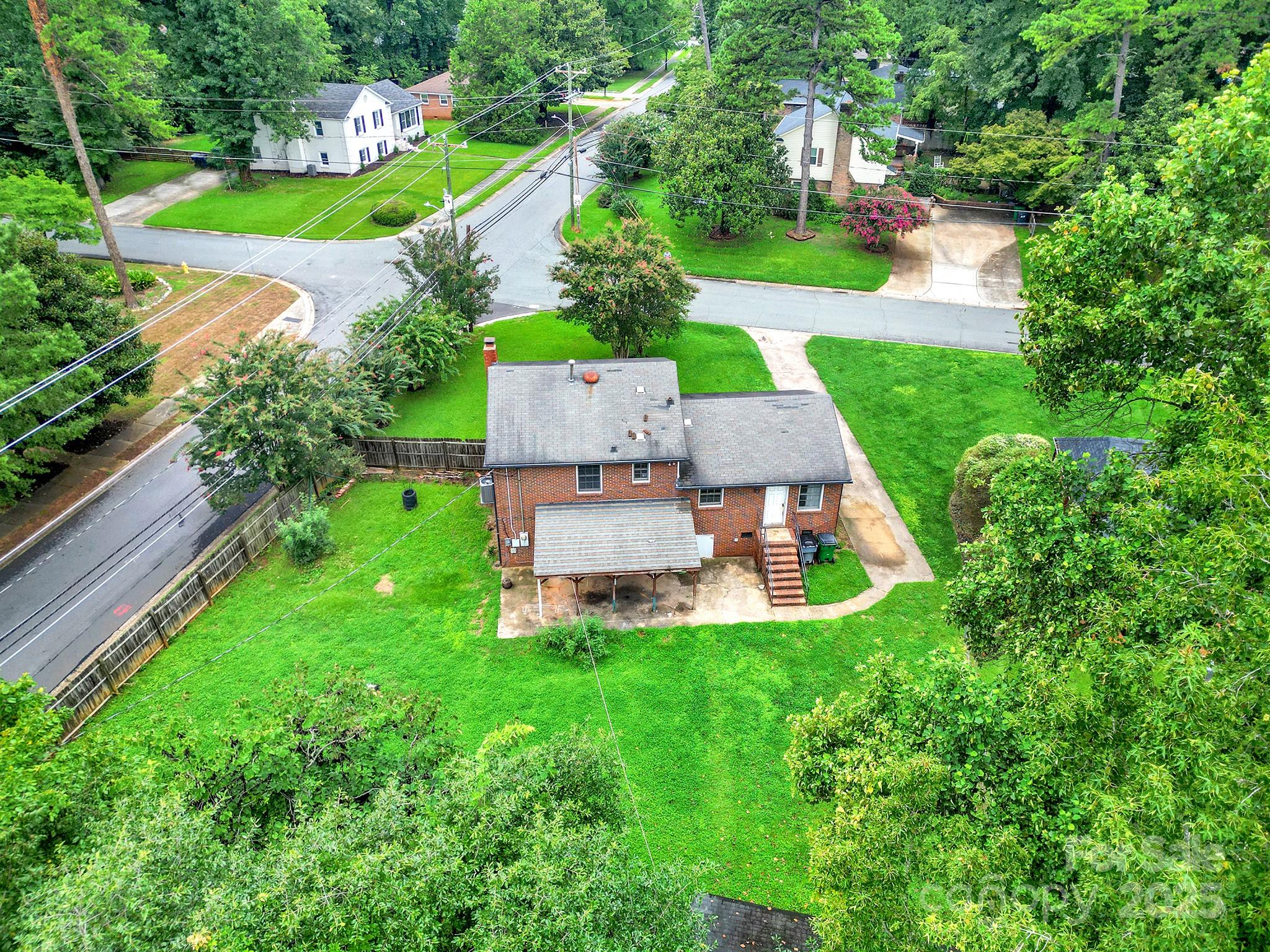 5300 Grafton Drive — Charlotte