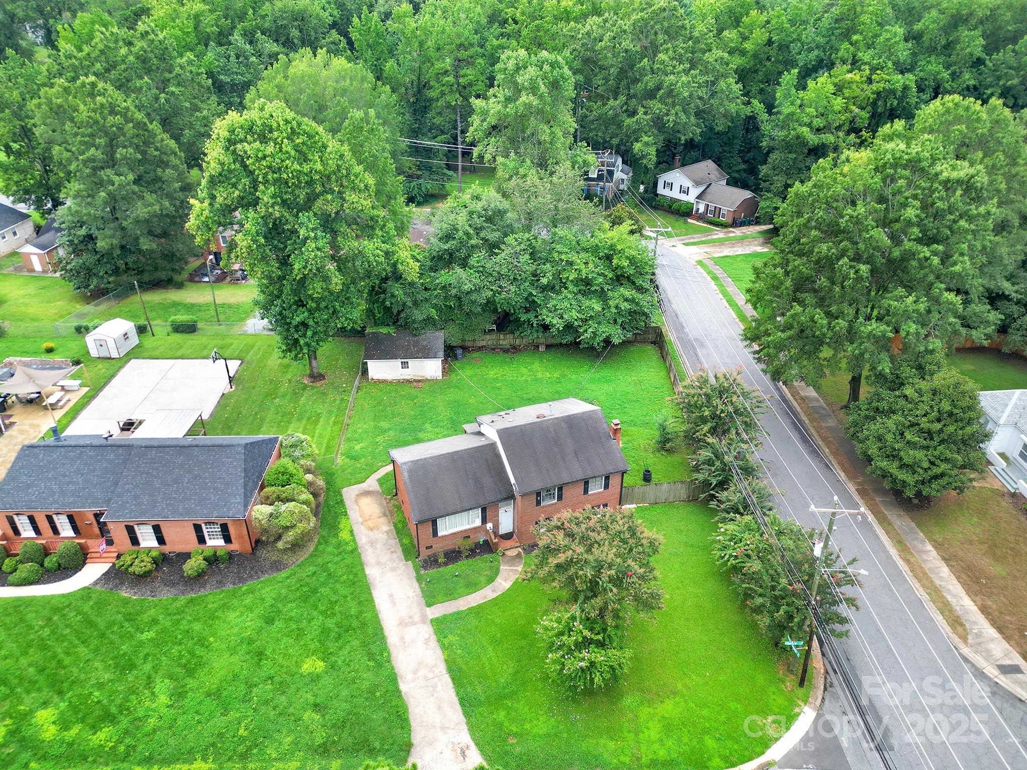 5300 Grafton Drive — Charlotte