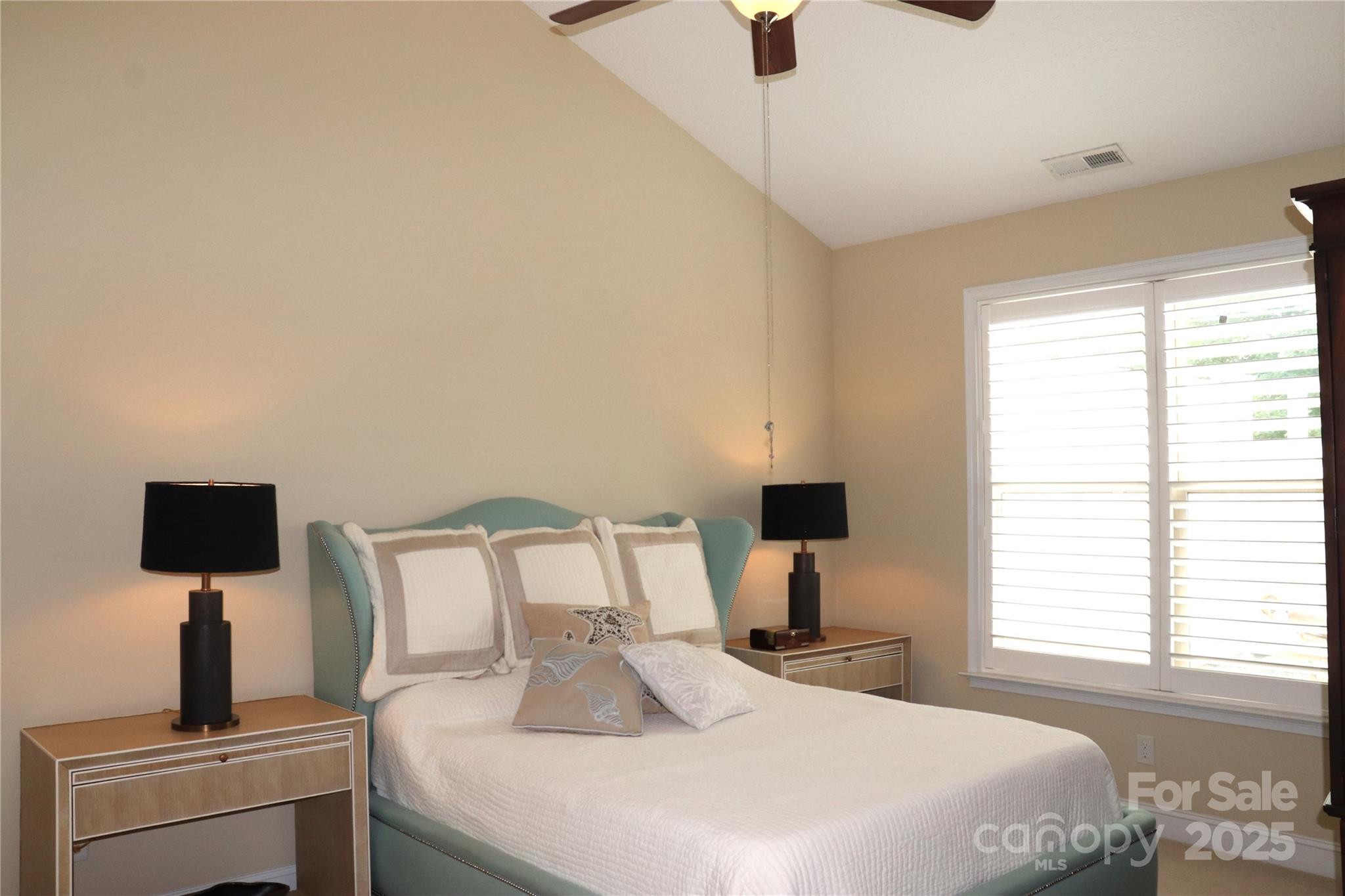 805 Wynnshire Drive #805-C — Hickory