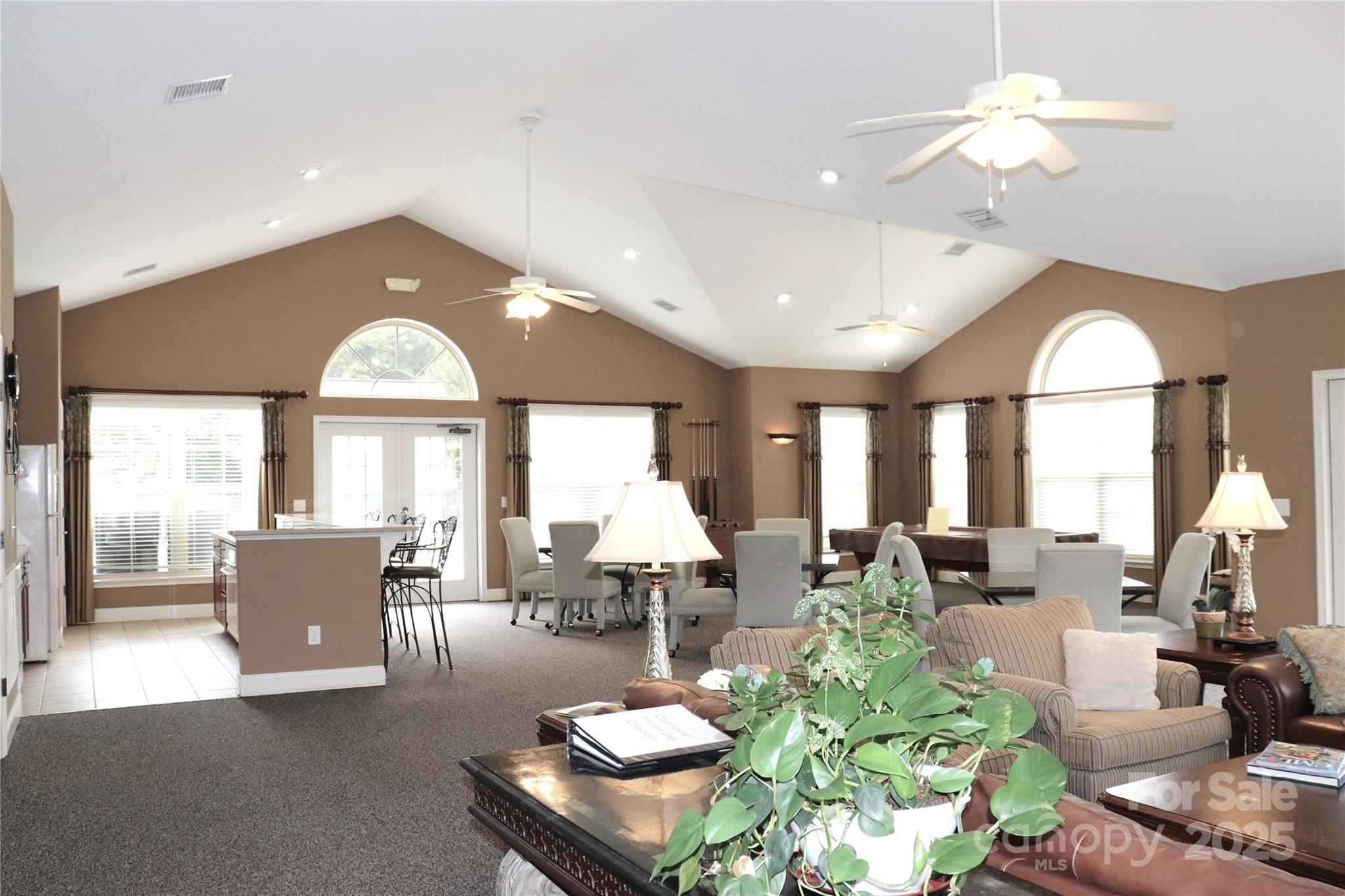 805 Wynnshire Drive #805-C — Hickory