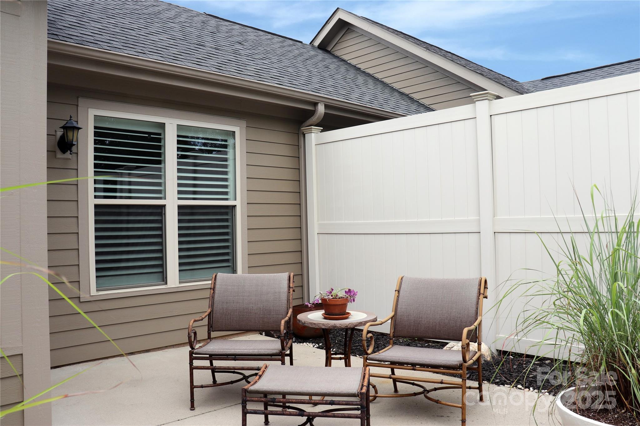 805 Wynnshire Drive #805-C — Hickory