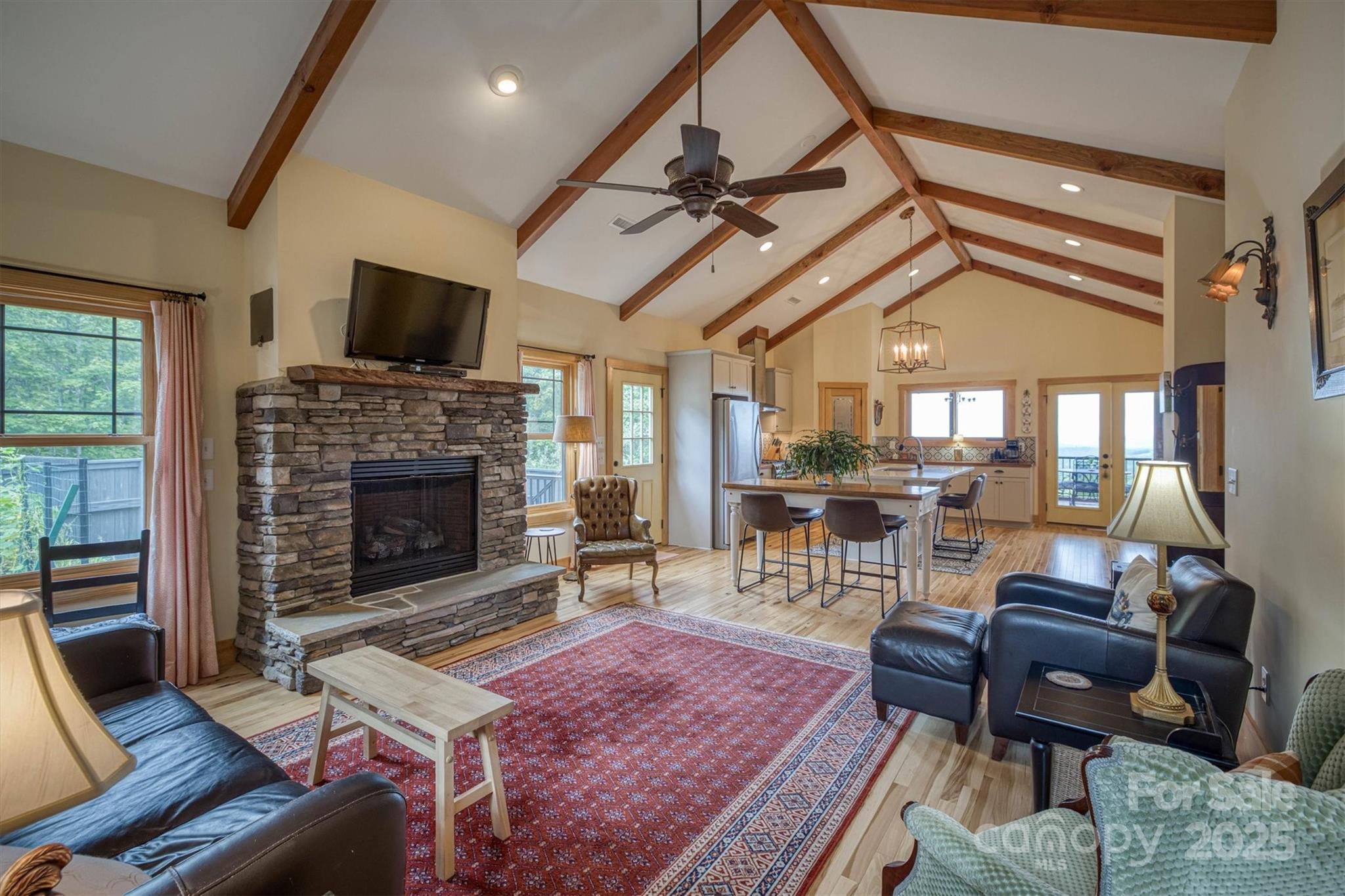 381 Scenic Overlook Drive — Nebo