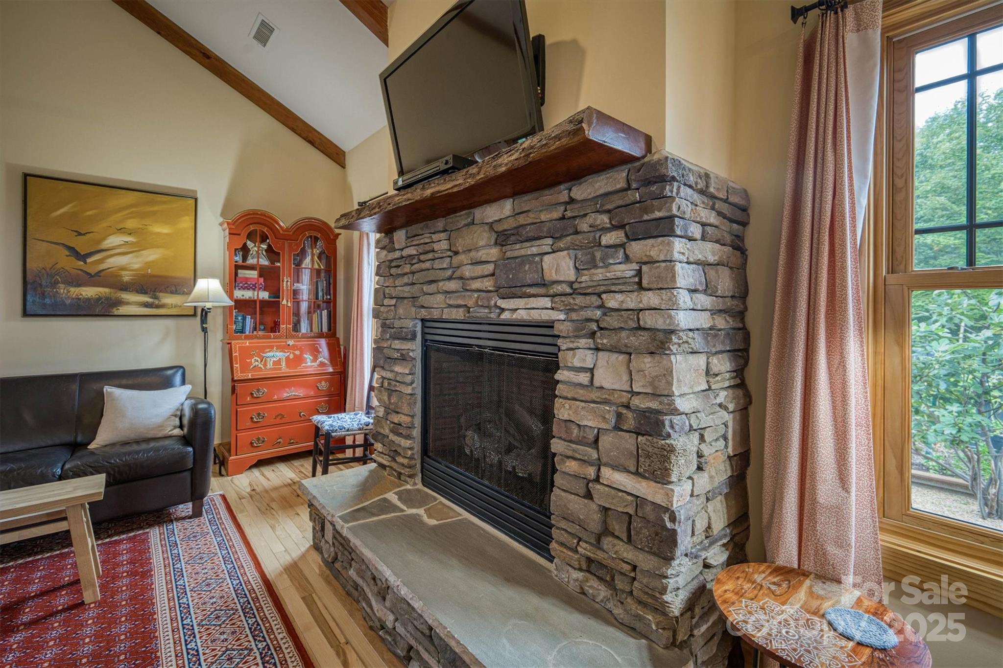 381 Scenic Overlook Drive — Nebo