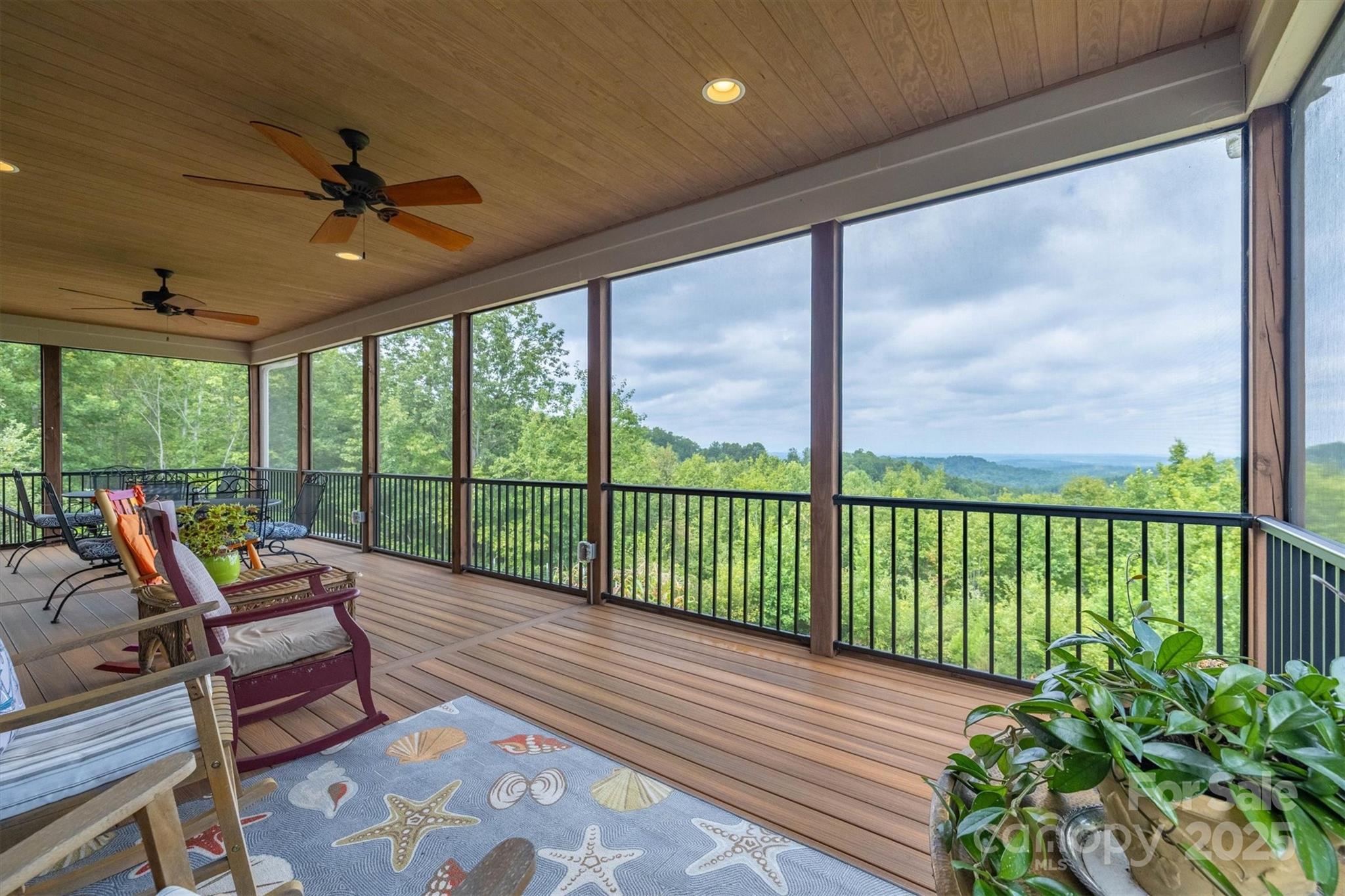 381 Scenic Overlook Drive — Nebo