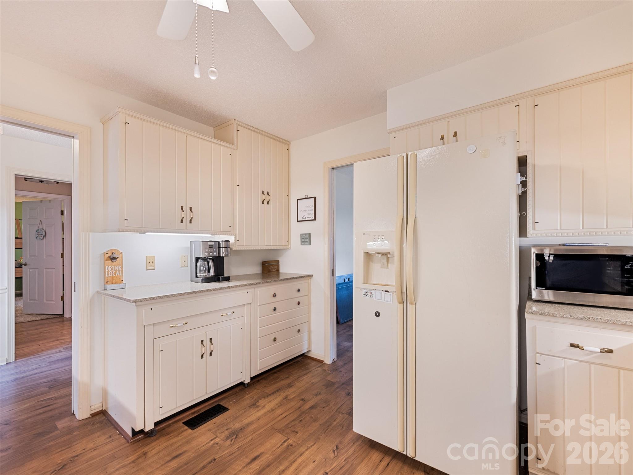 602 Fleetwood Plaza — Hendersonville