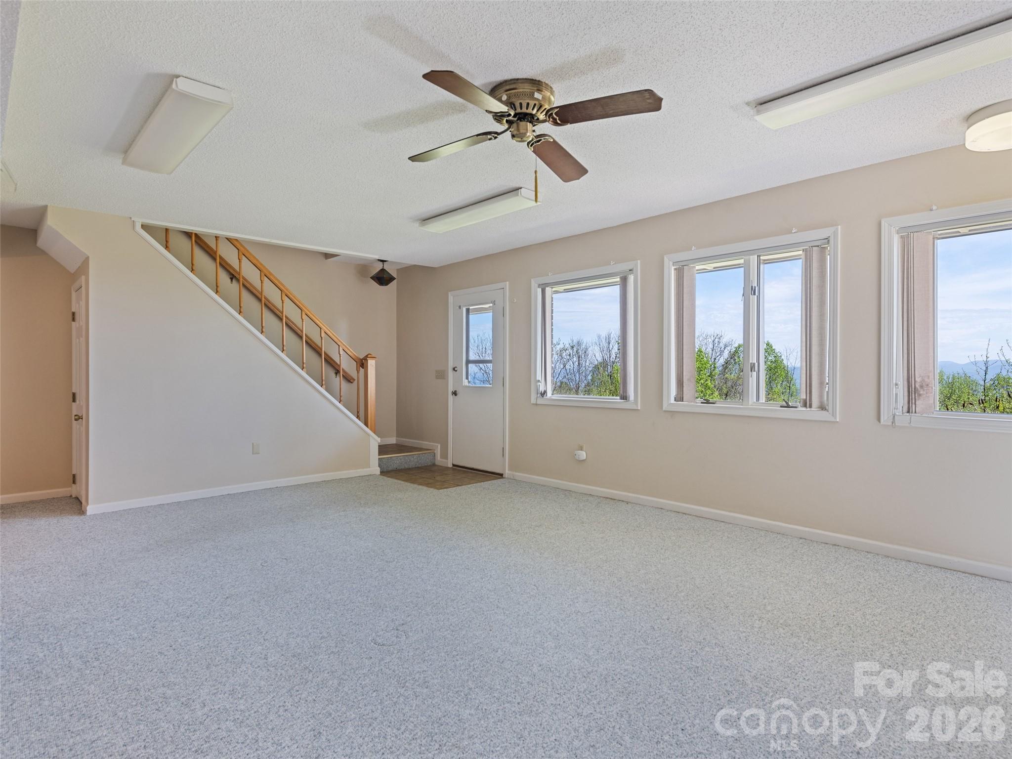 602 Fleetwood Plaza — Hendersonville