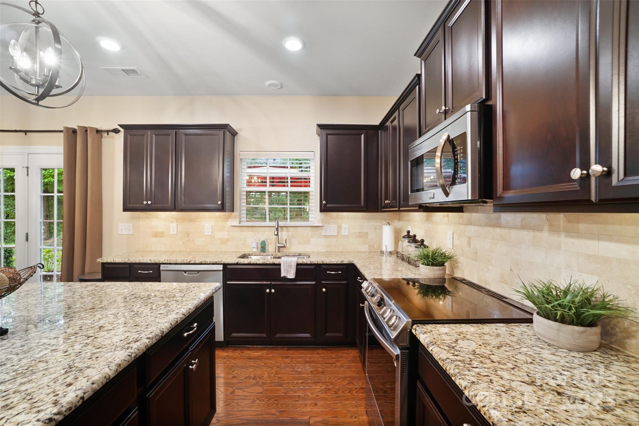 10997 Alabaster Drive — Davidson