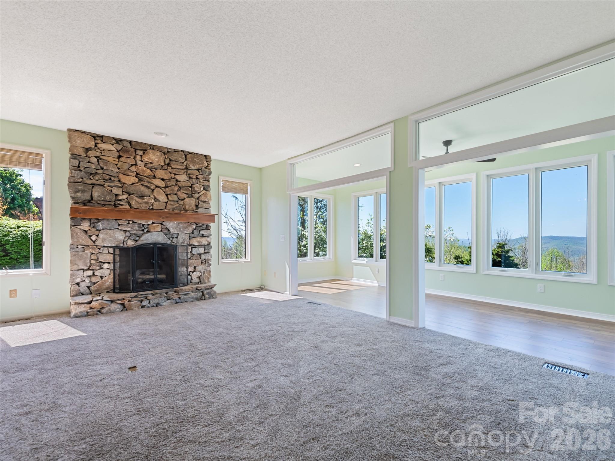 1401 Fleetwood Plaza #1 — Hendersonville
