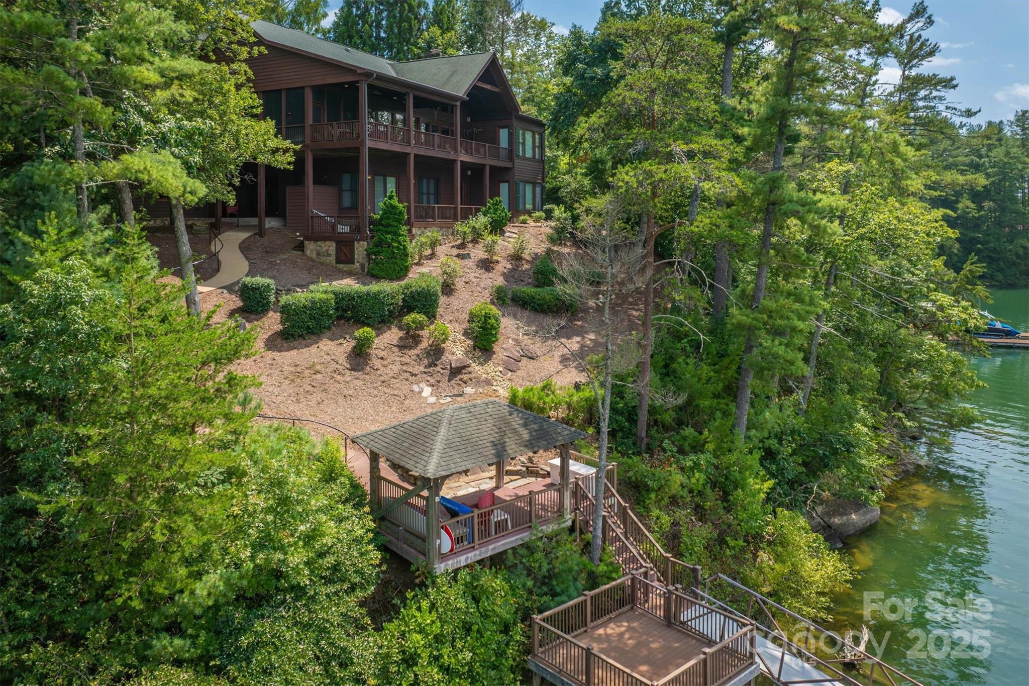 5140 Beech Bluff Drive — Morganton