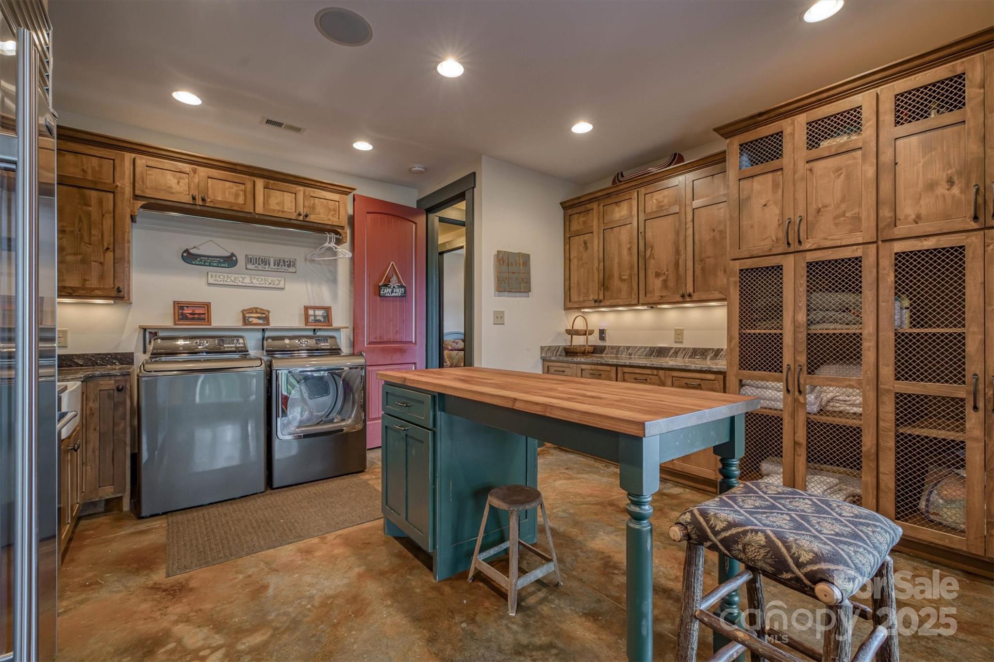 5140 Beech Bluff Drive — Morganton