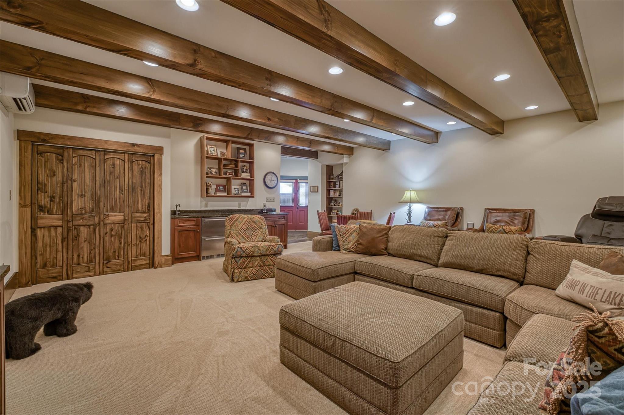 5140 Beech Bluff Drive — Morganton