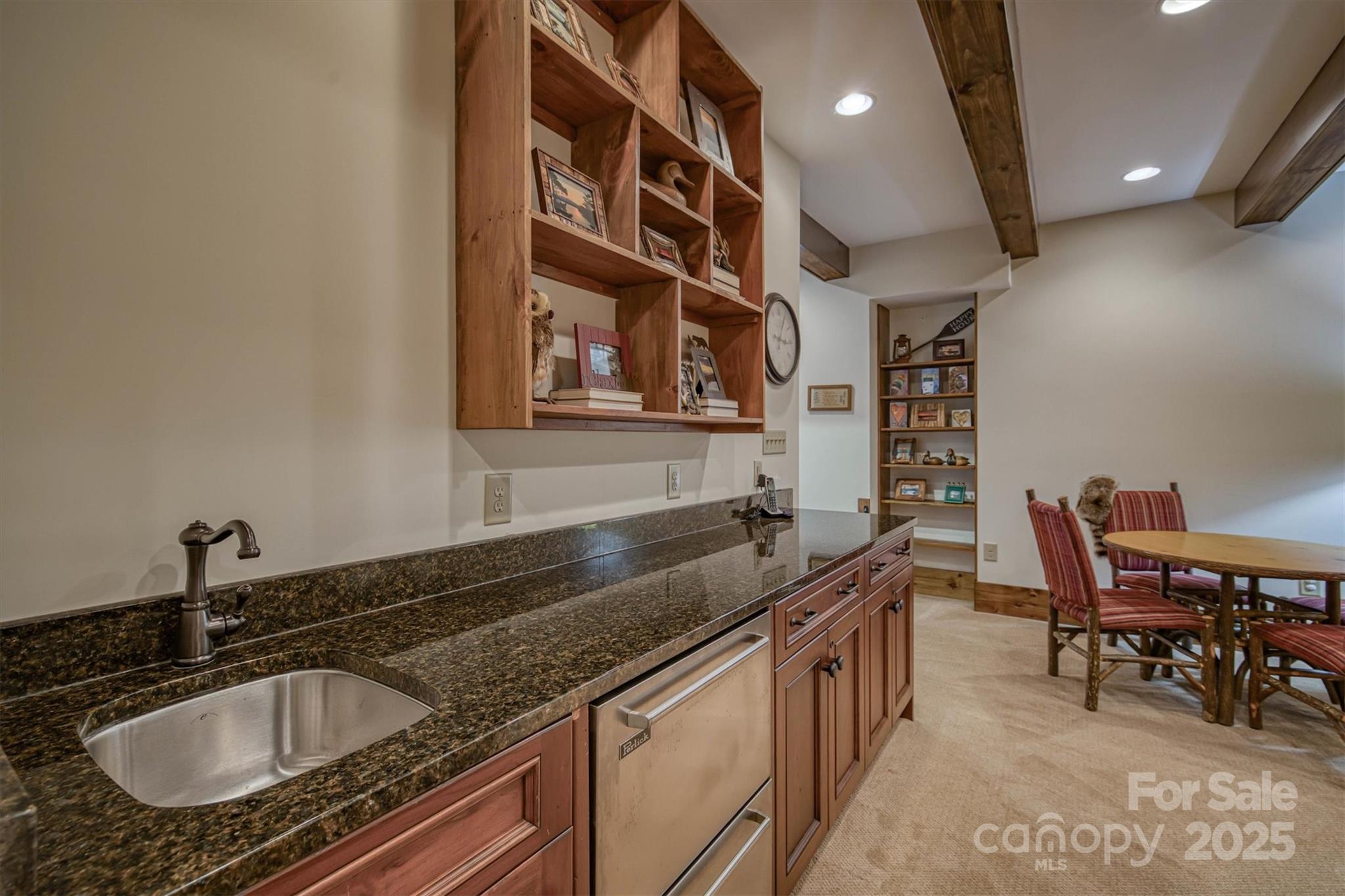 5140 Beech Bluff Drive — Morganton