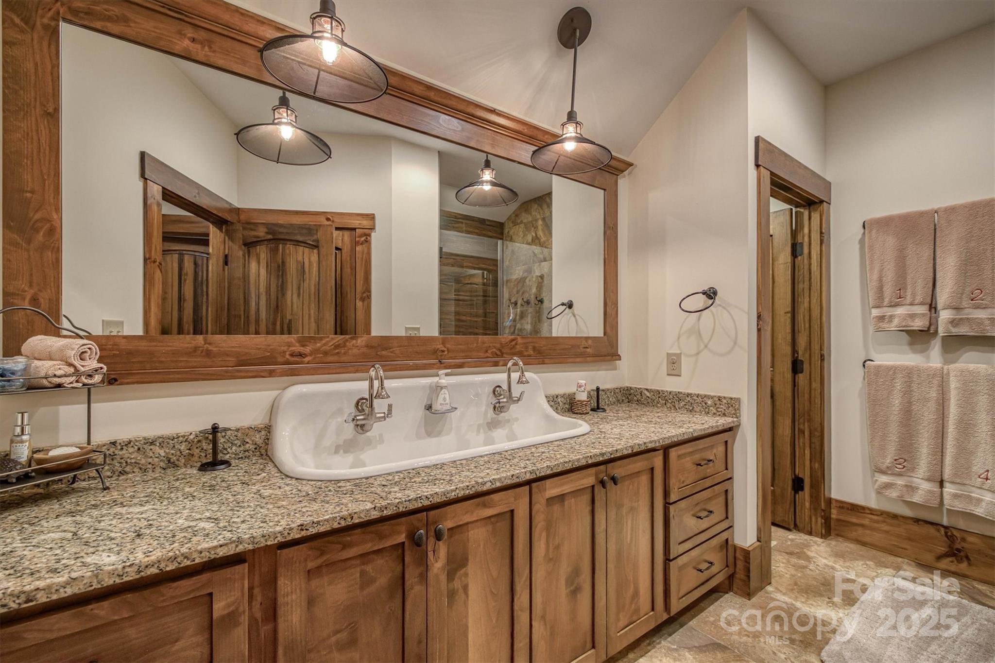5140 Beech Bluff Drive — Morganton
