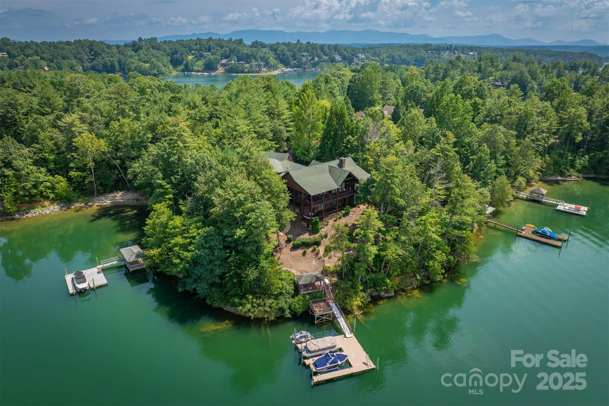 5140 Beech Bluff Drive — Morganton