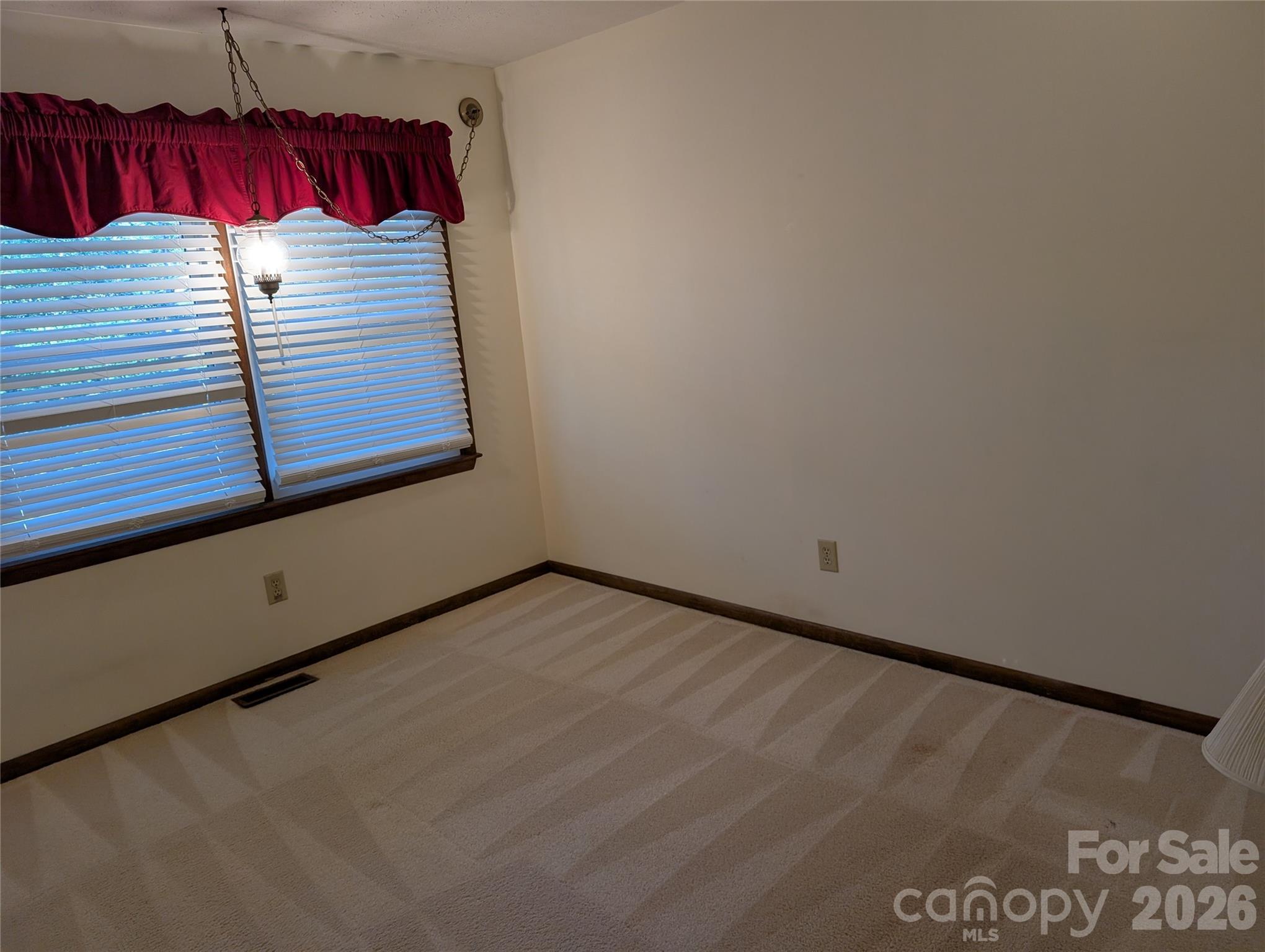 3065 Woodstream Drive — Valdese