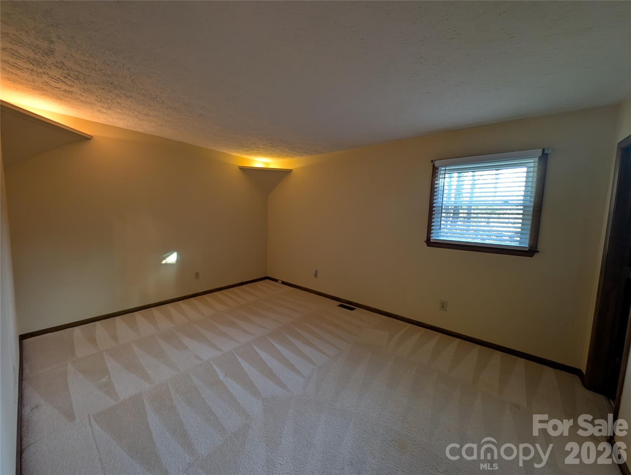 3065 Woodstream Drive — Valdese