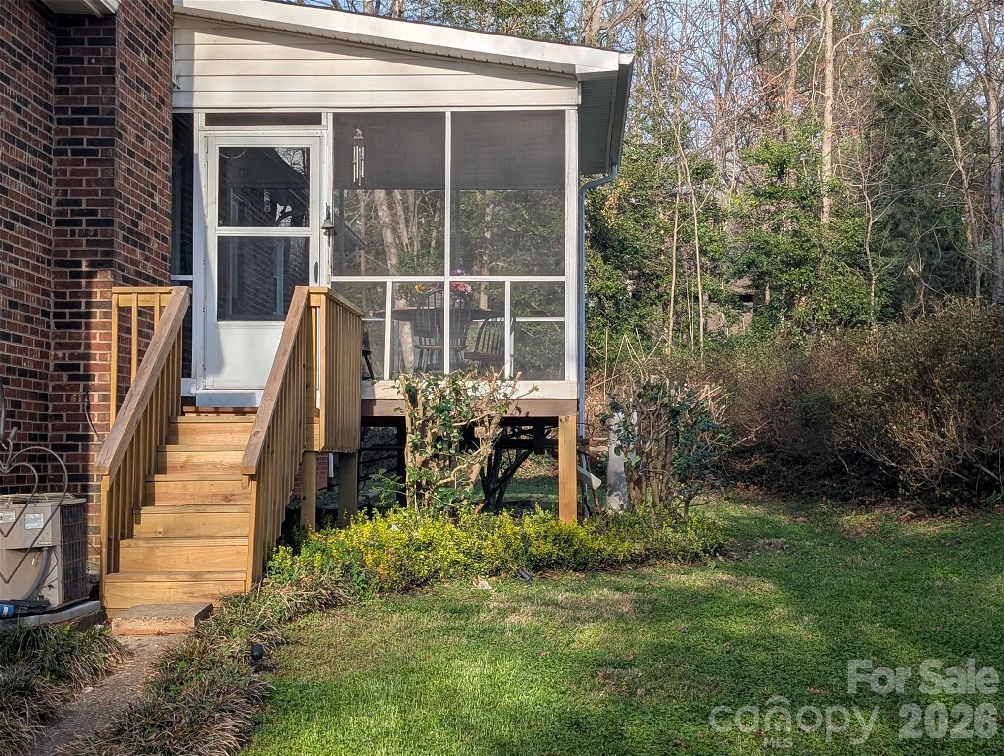 3065 Woodstream Drive — Valdese