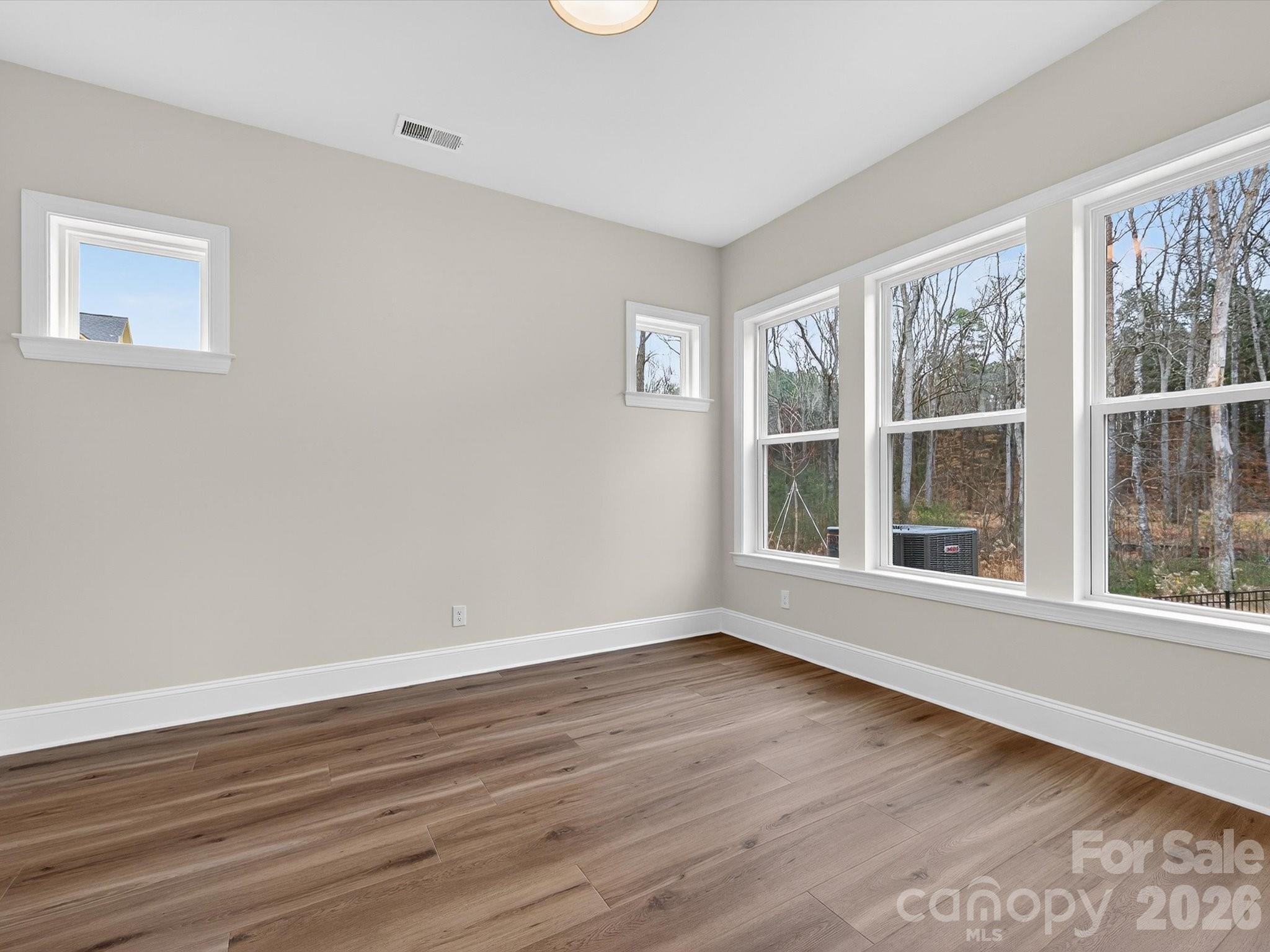 11229 Shreveport Drive — Huntersville