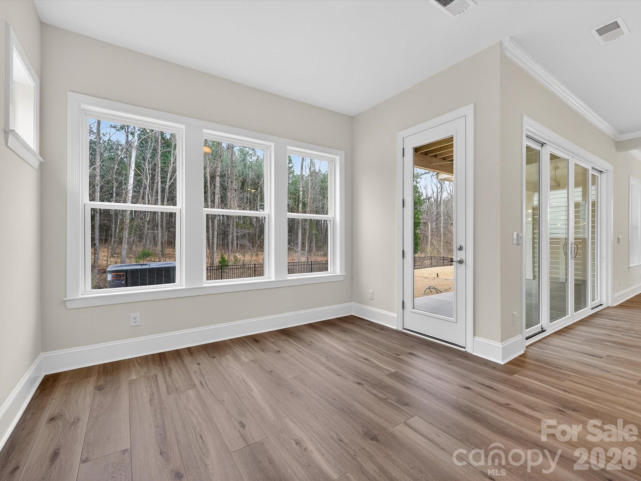 11229 Shreveport Drive — Huntersville