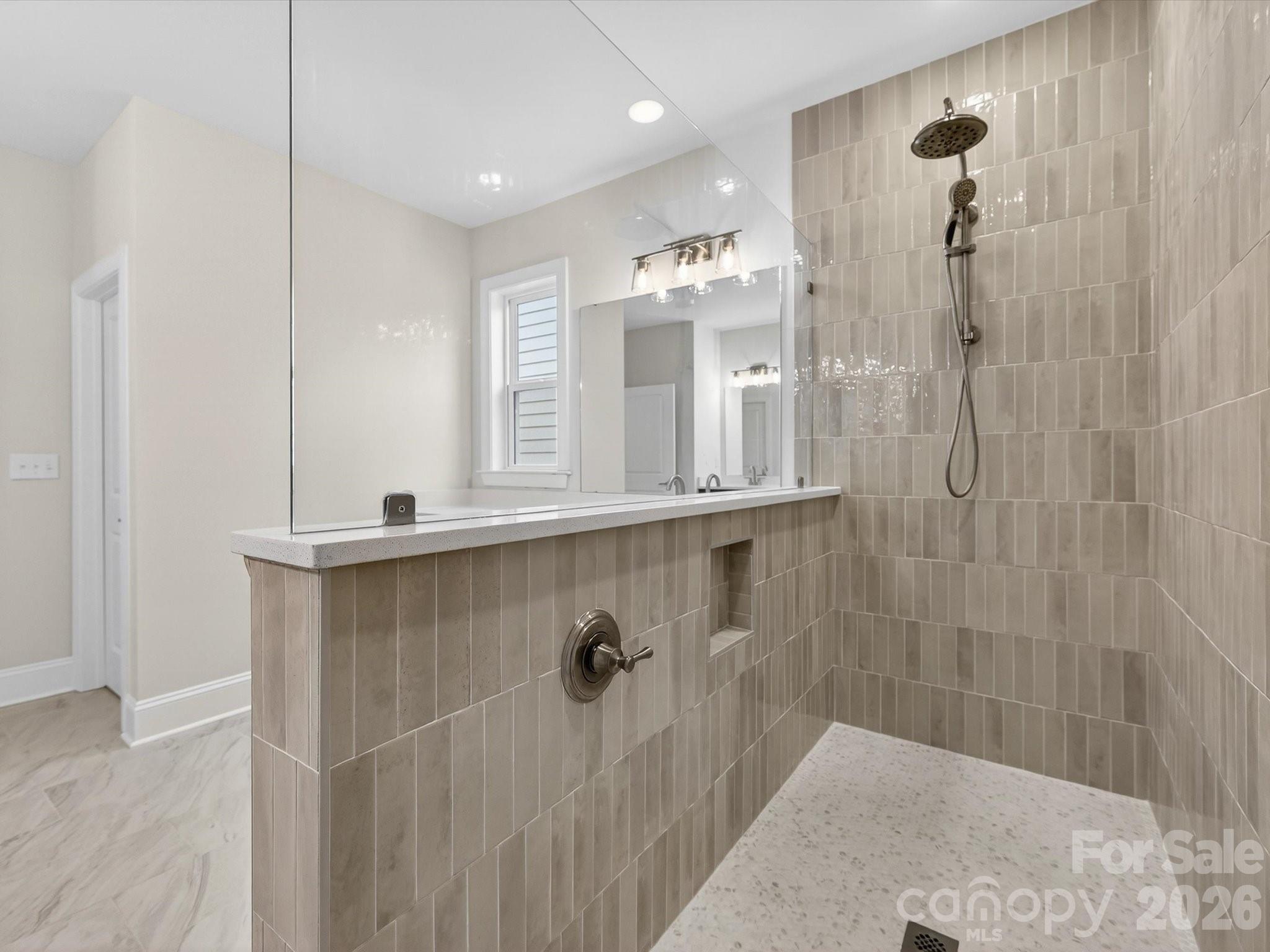 11229 Shreveport Drive — Huntersville