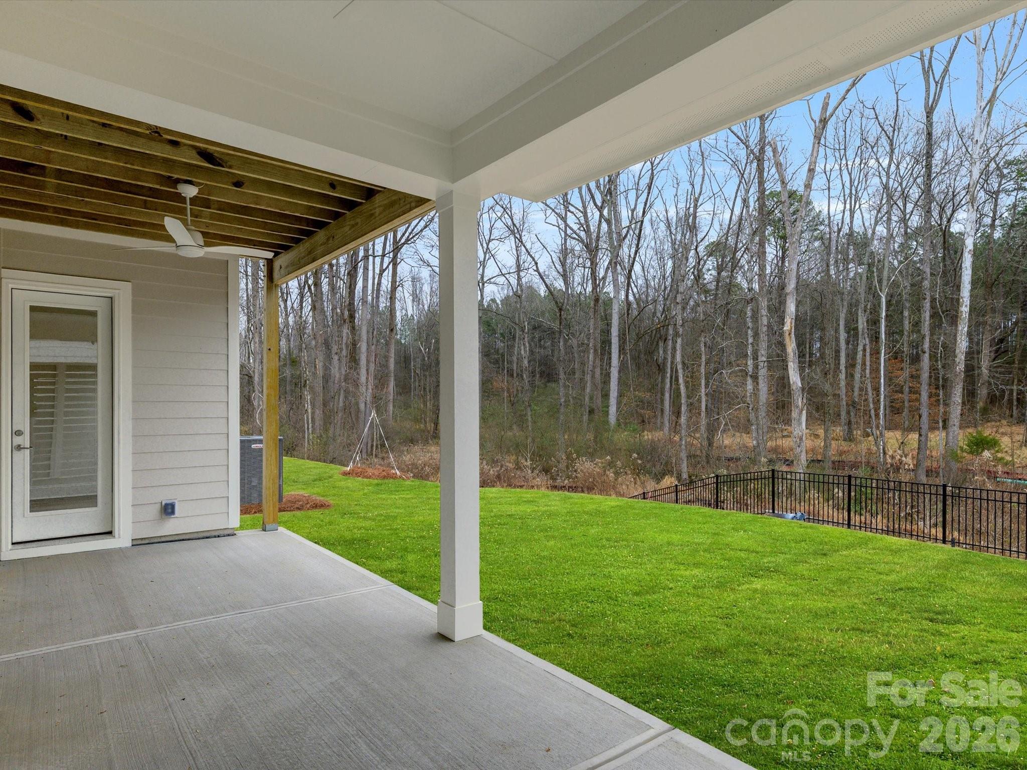 11229 Shreveport Drive — Huntersville