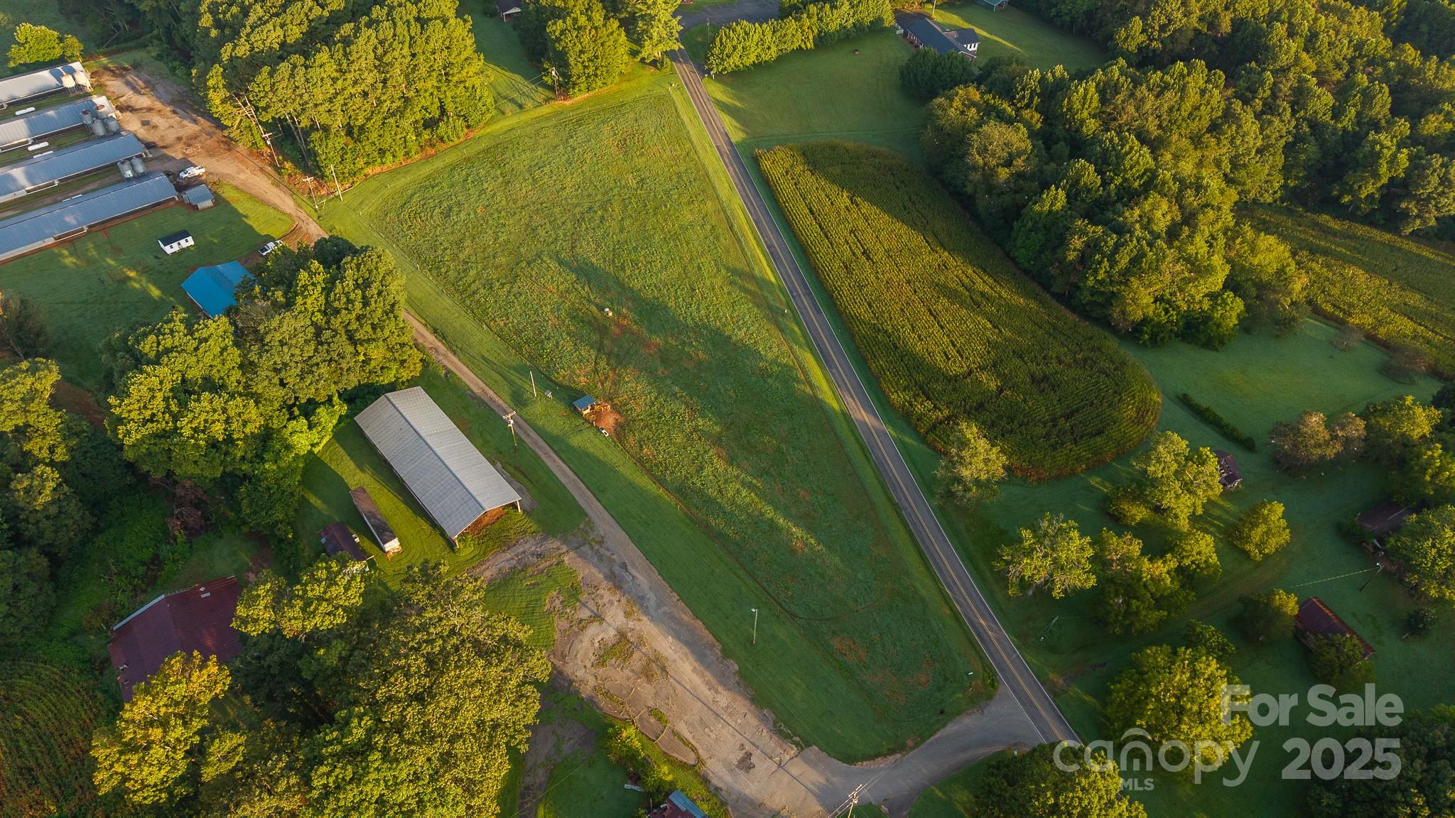167 Buck Hollow Trail — Ararat