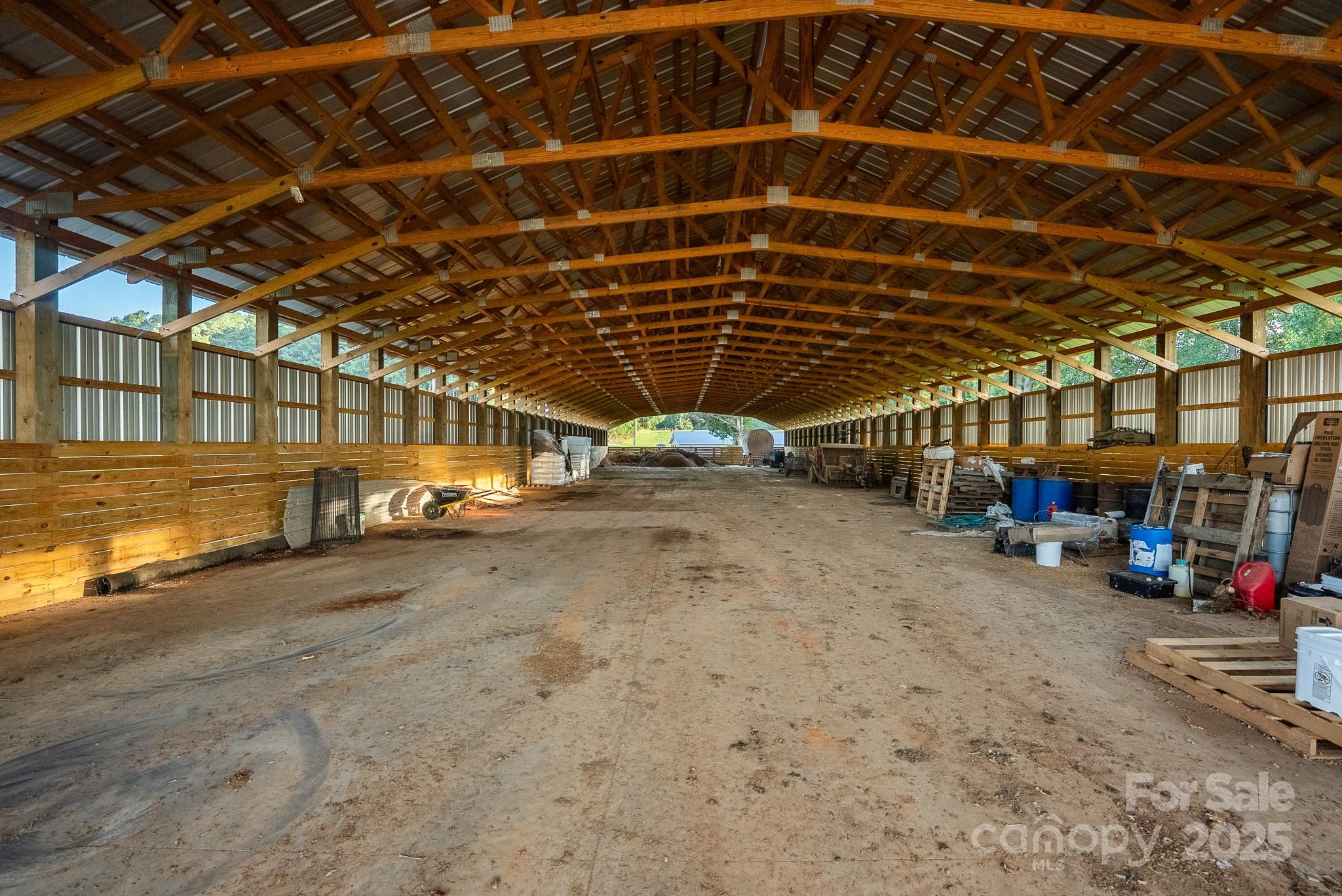 167 Buck Hollow Trail — Ararat