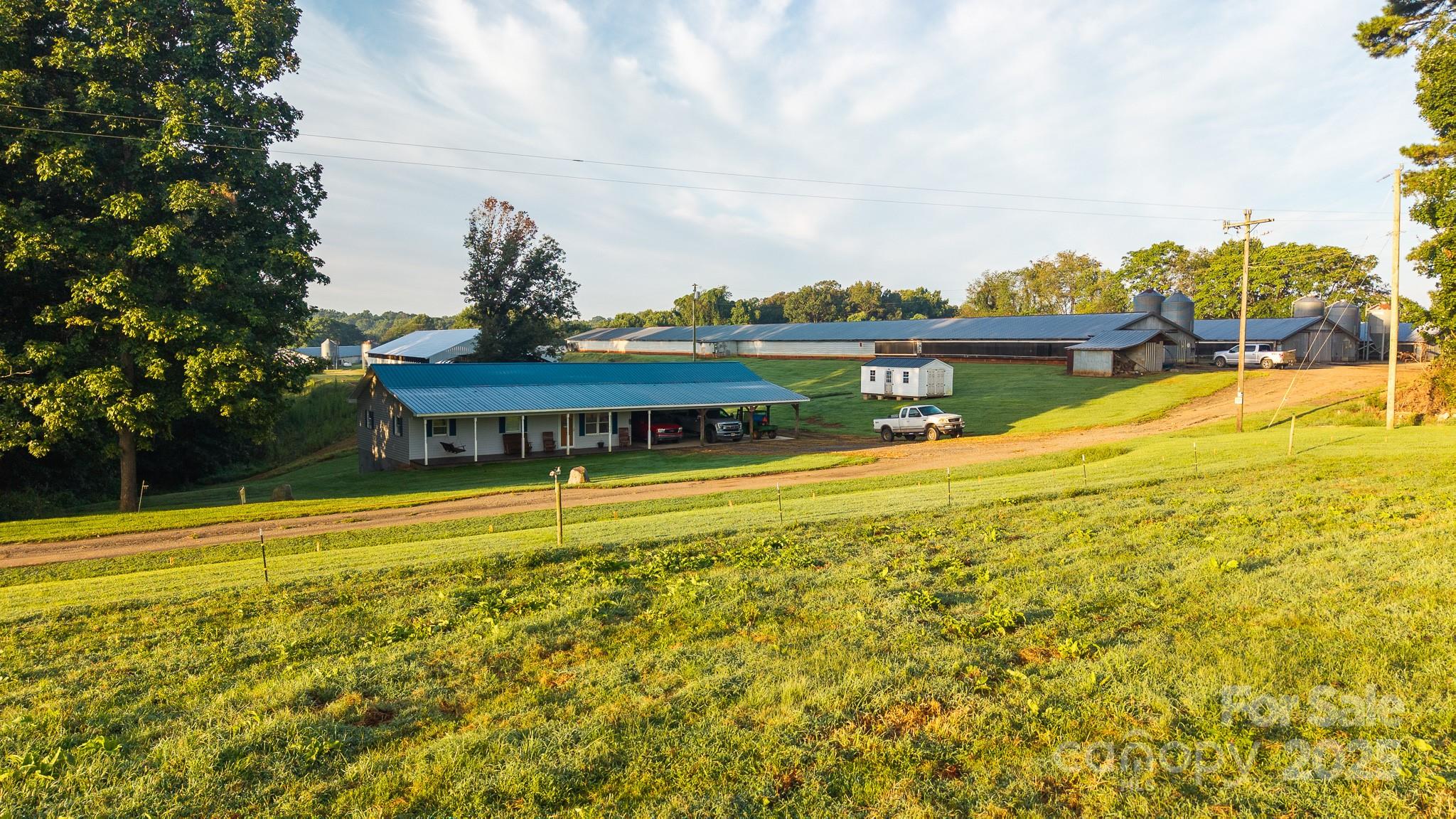 167 Buck Hollow Trail — Ararat