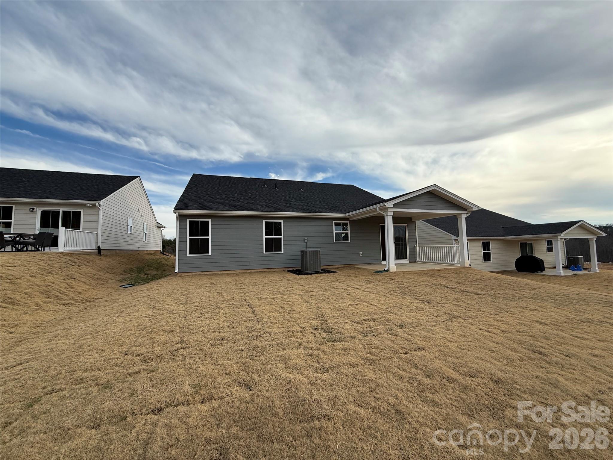 3266 Eller Drive Extension — Hickory