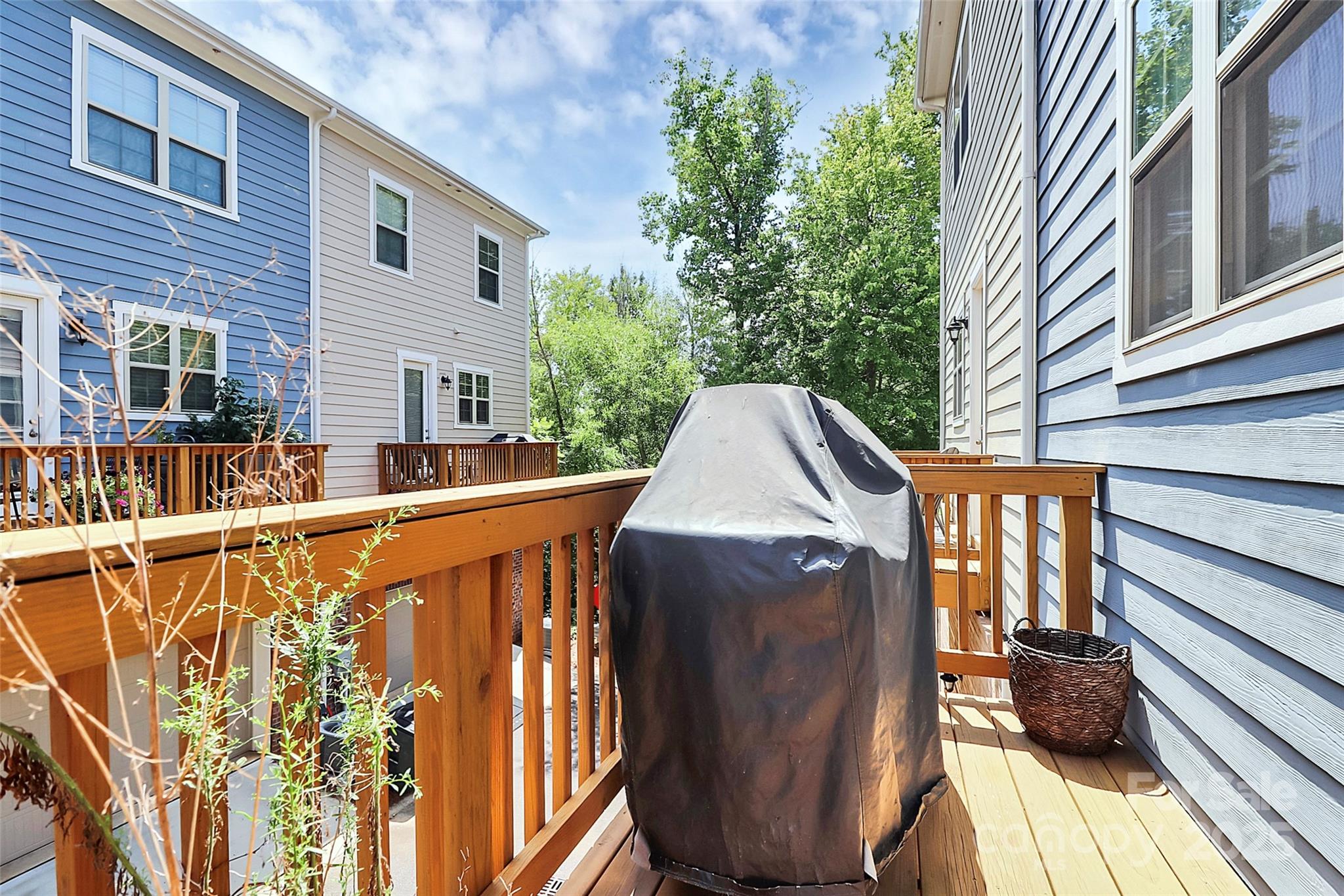 9604 Ainslie Downs Street — Charlotte