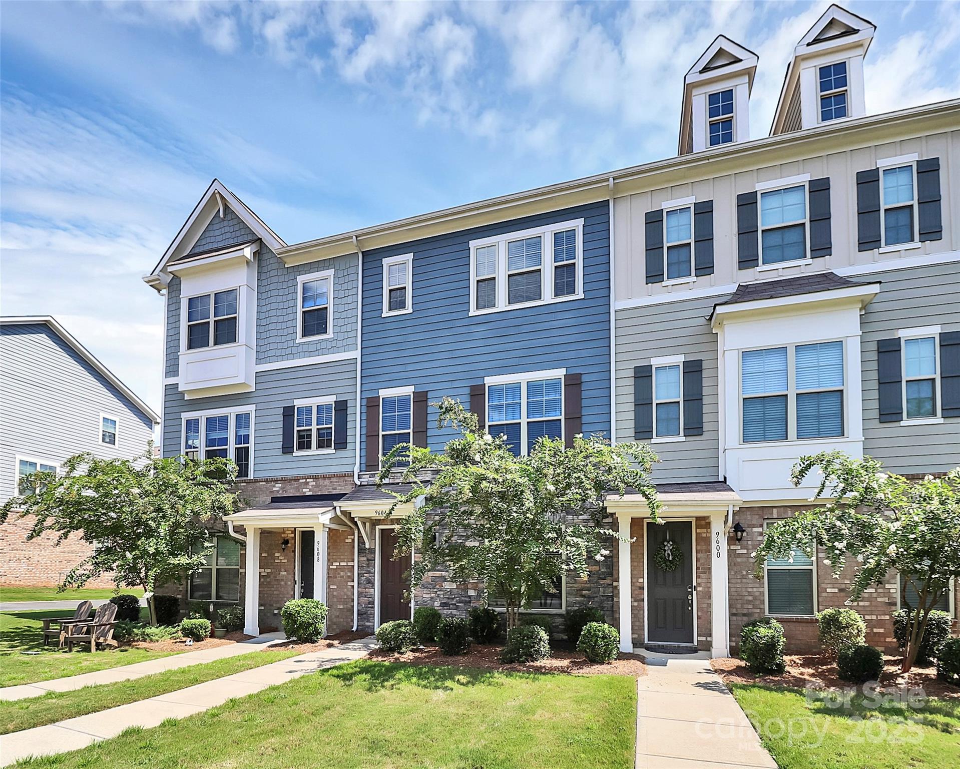 9604 Ainslie Downs Street — Charlotte