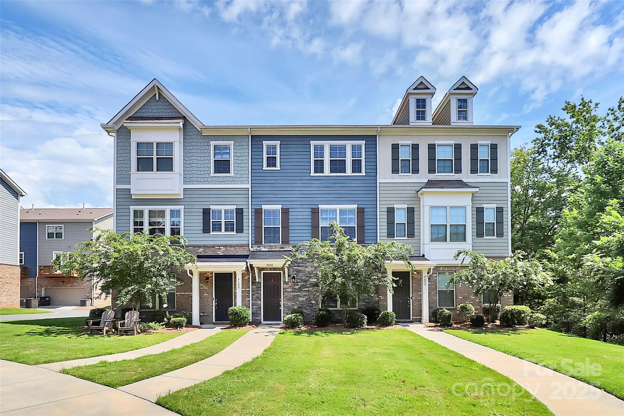 9604 Ainslie Downs Street — Charlotte