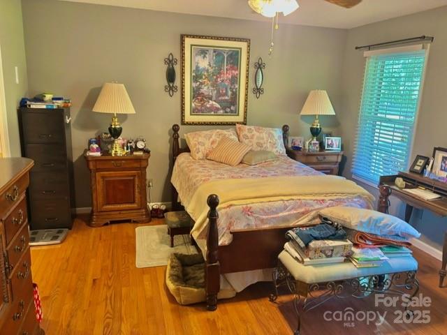 912 Redwood Lane — Chester