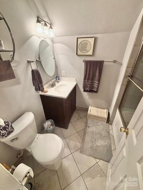 912 Redwood Lane — Chester