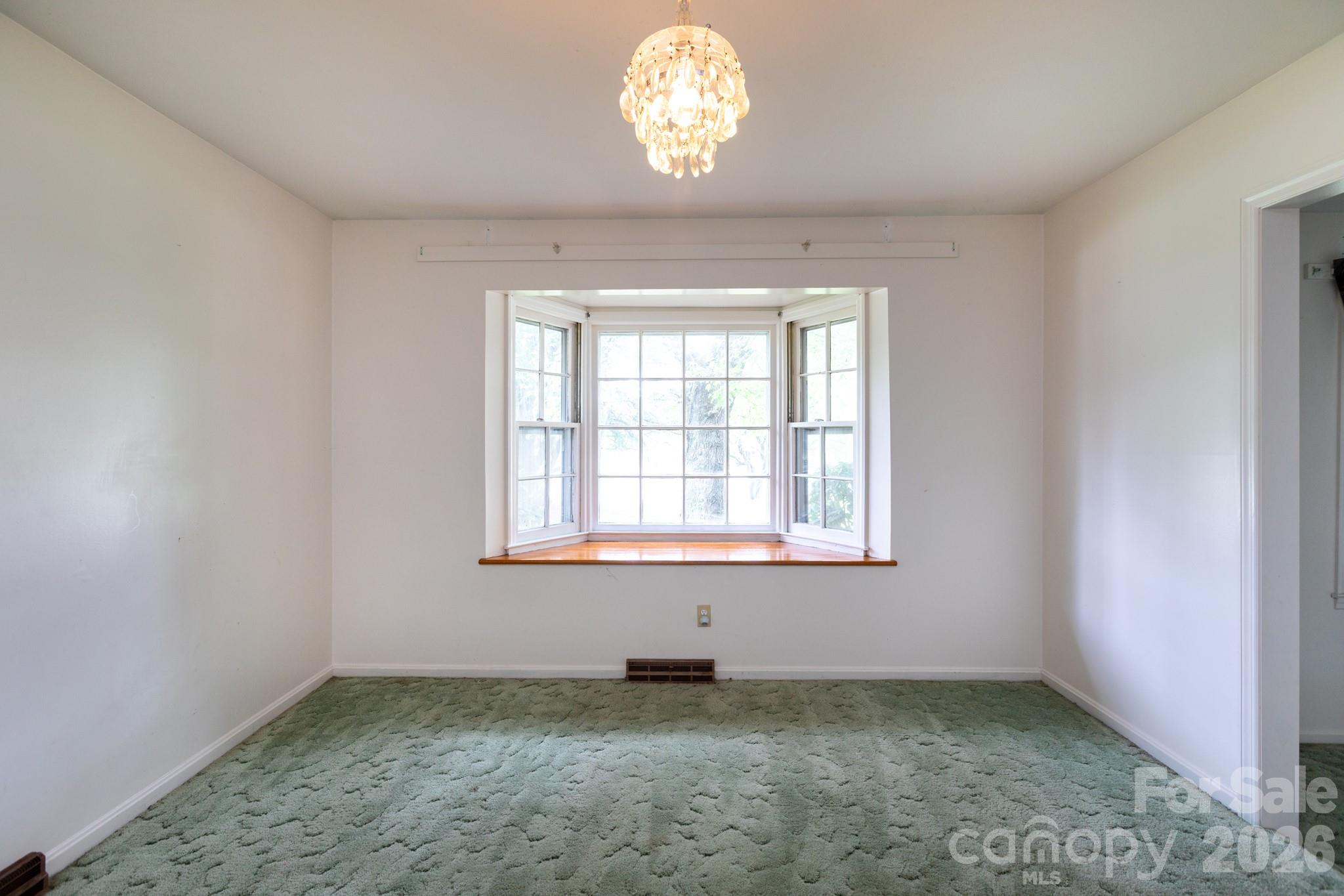 208 Victoria Circle — Kings Mountain
